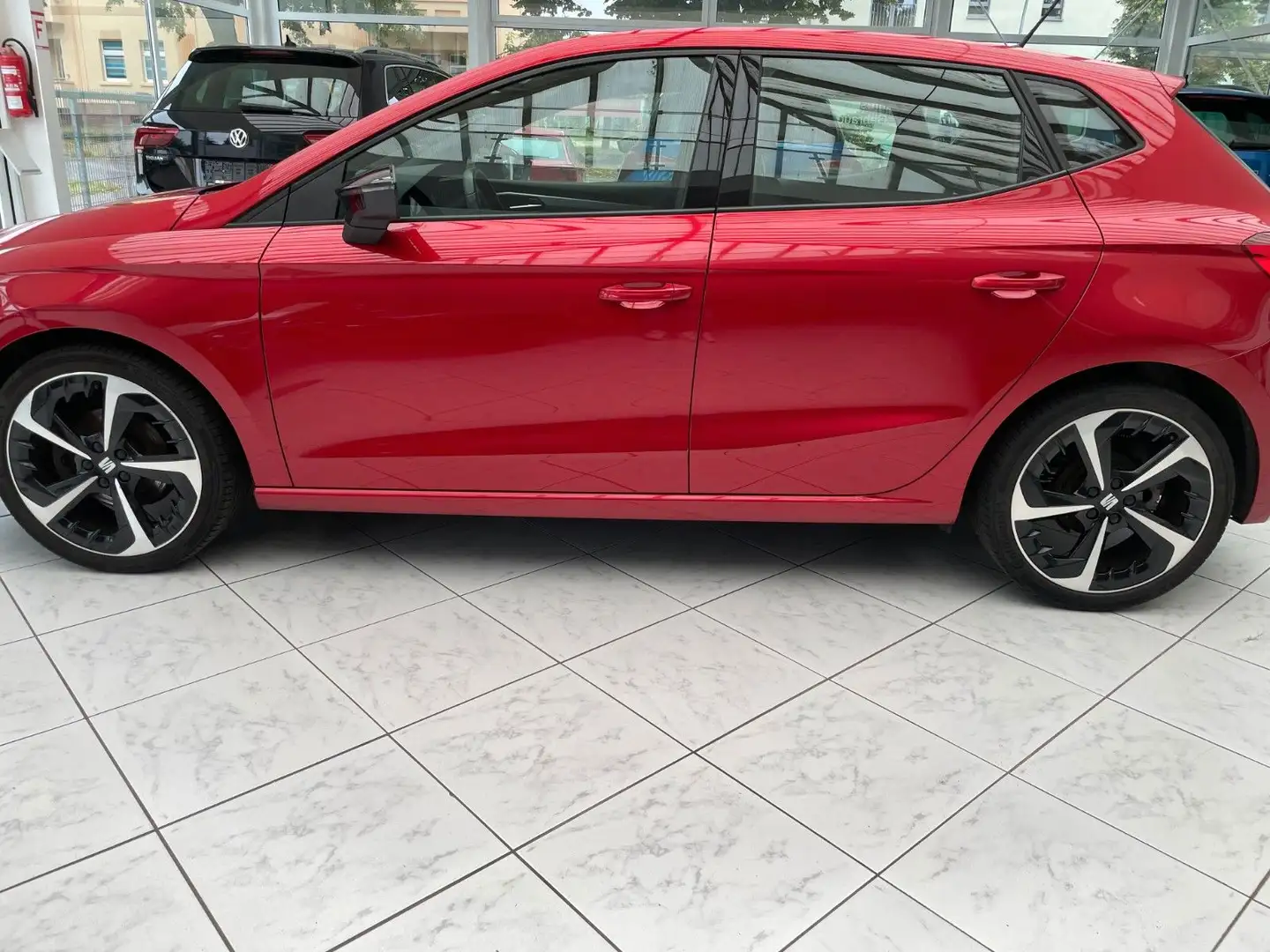 SEAT Ibiza FR 1.0 TSI PDC RFK Panoramadach SHZ Rot - 2