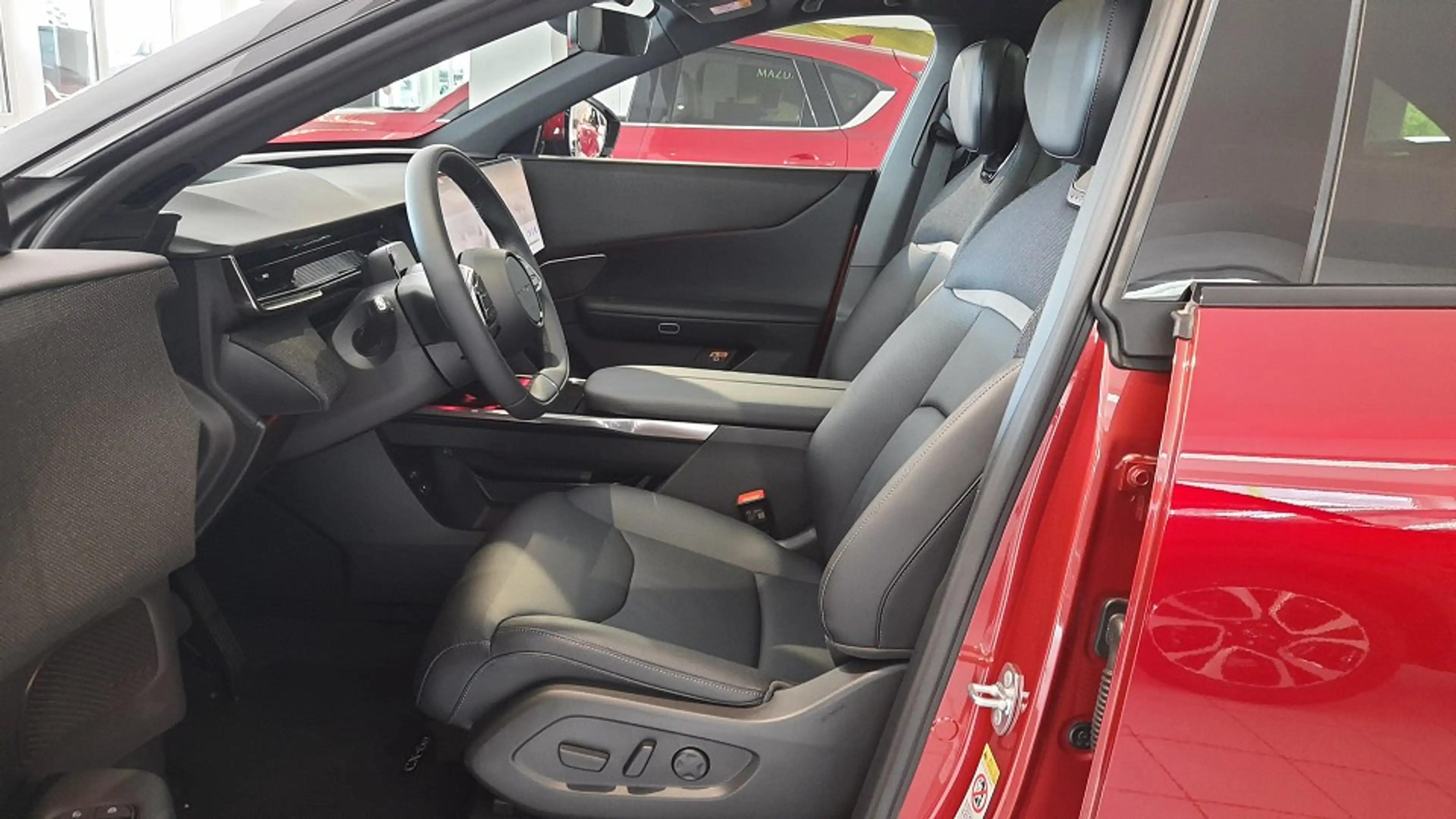 Mazda CX-6e 258PS Takumi *EV*21Zoll*Leder* — photo 6