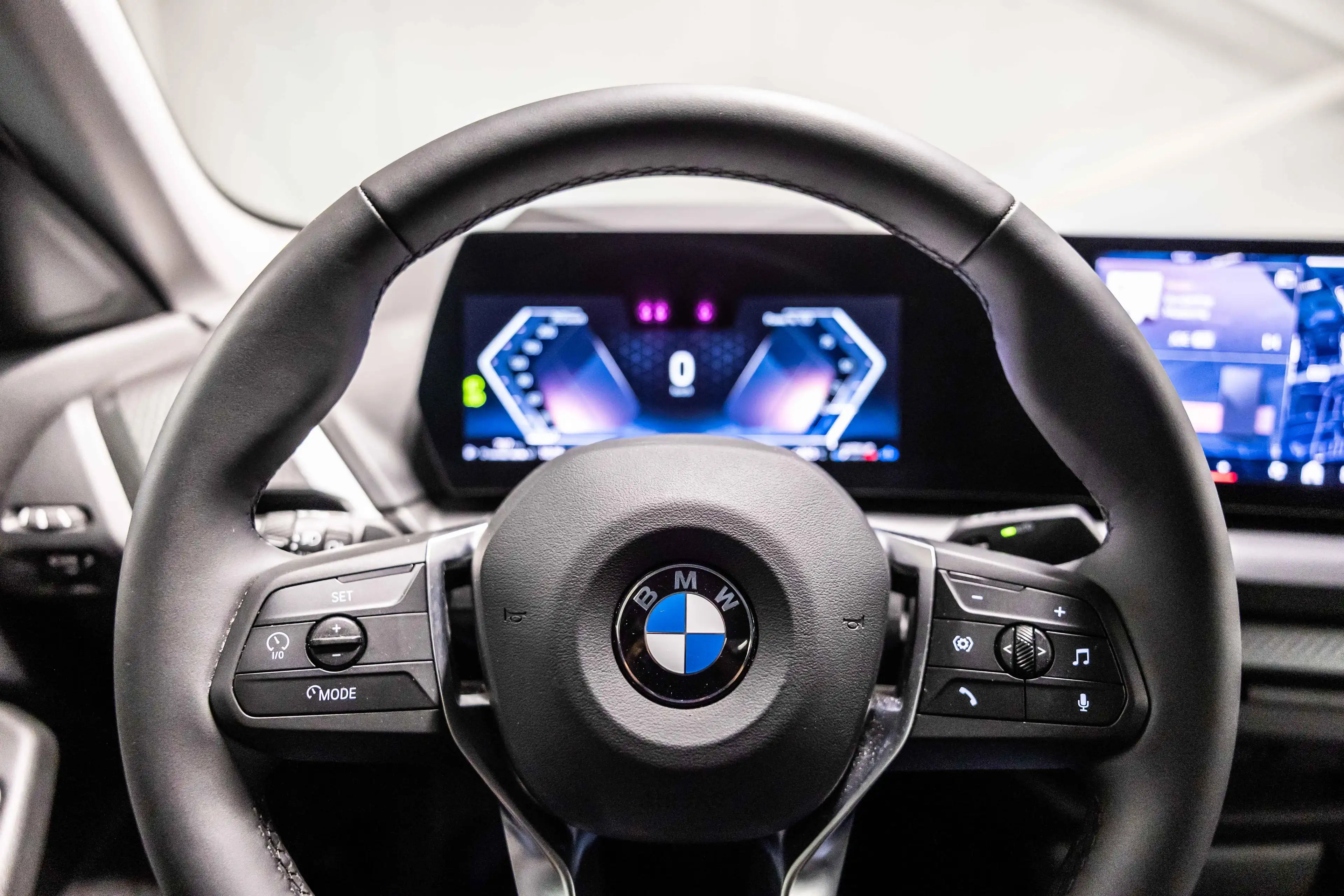 BMW 216 216 Gran Coupé M Sport Design | HUD | DRIVE PRO | — photo 13
