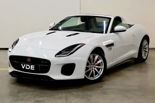Jaguar F-Type Cabriolet P300 R-Dynamic | Meridian | *Like New*