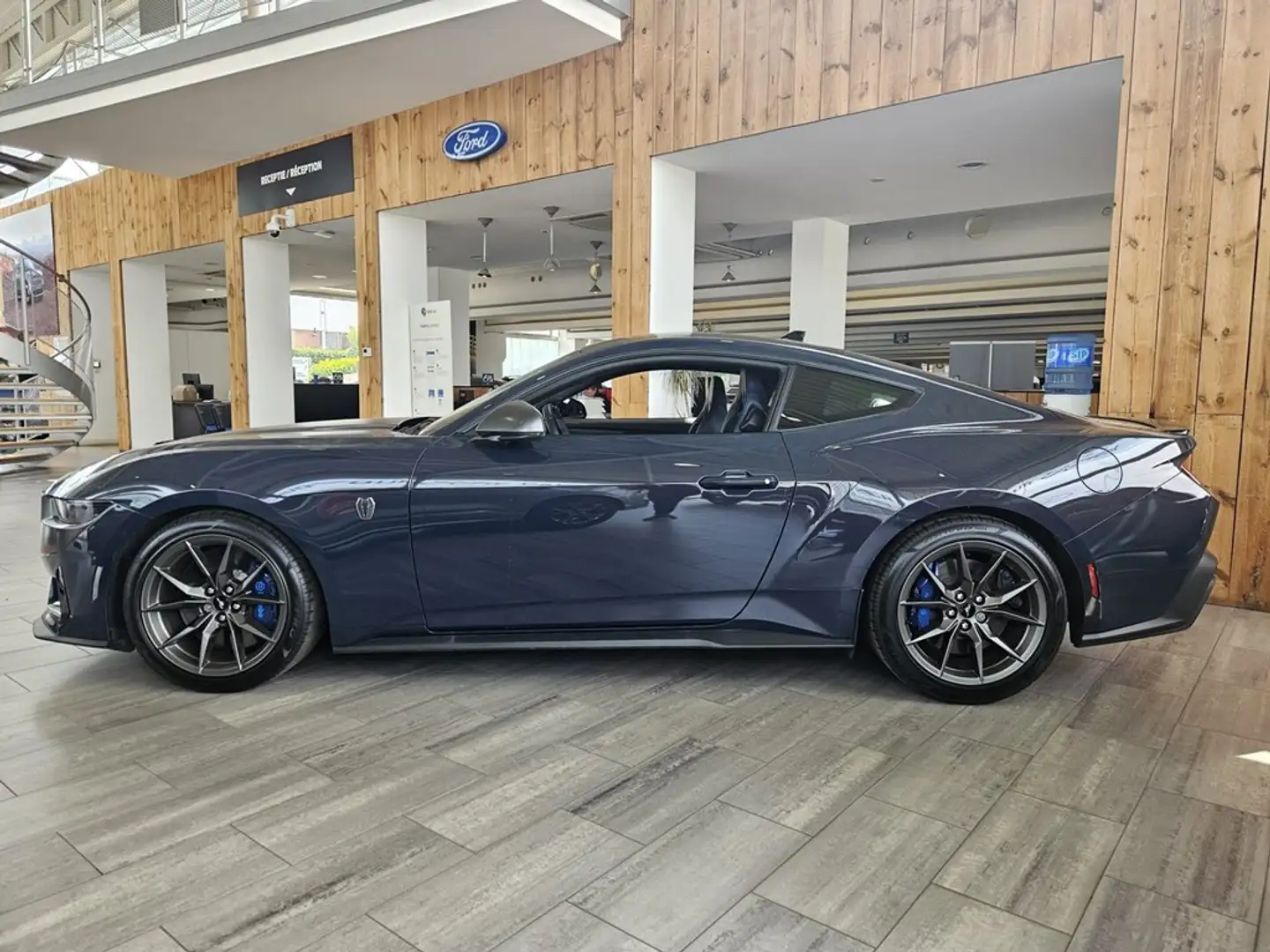 Ford Mustang * New  Dark Horse - V8 - Blue Ember * Blauw - 2