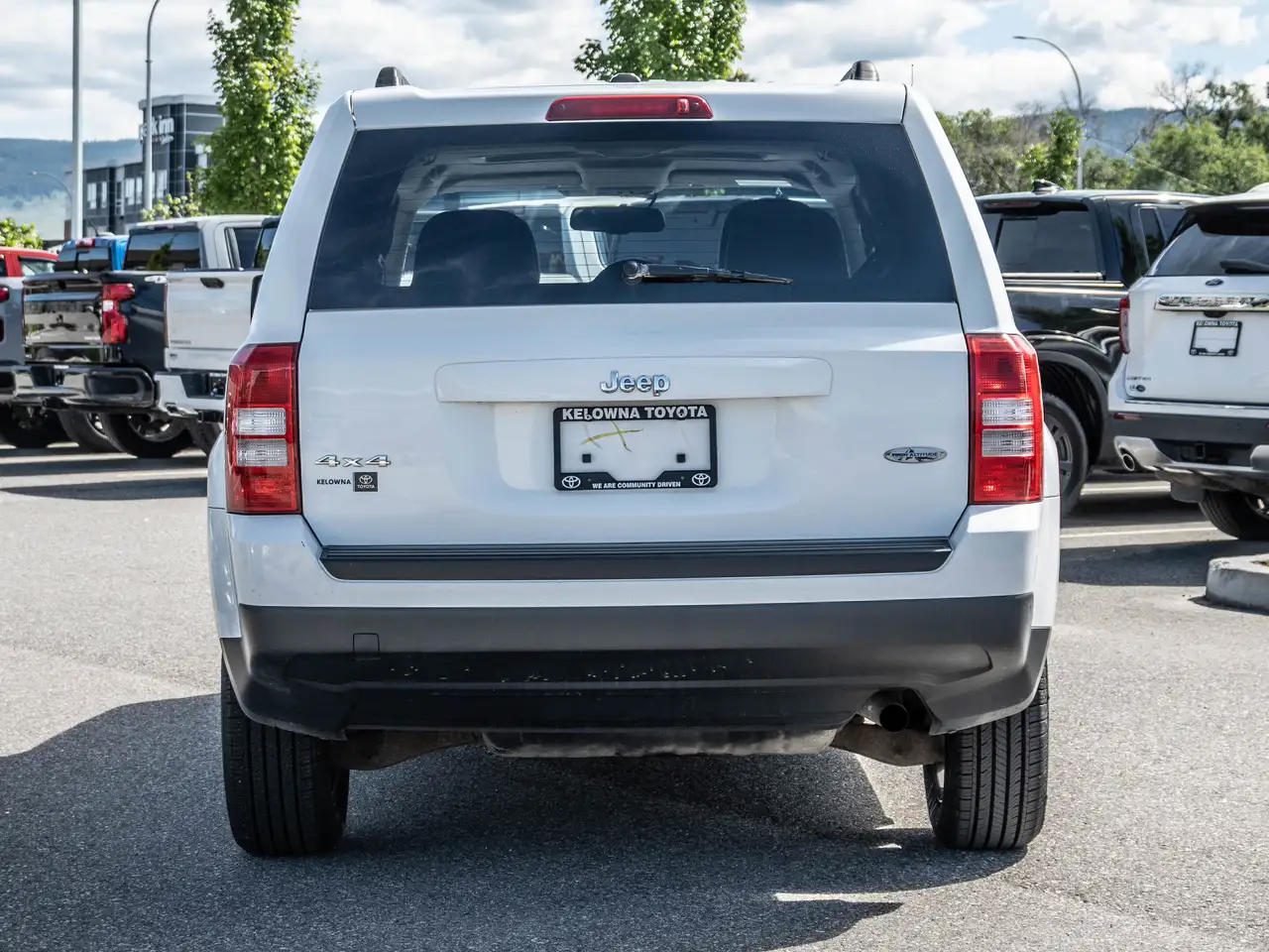 Jeep Patriot photo Jeep Patriot