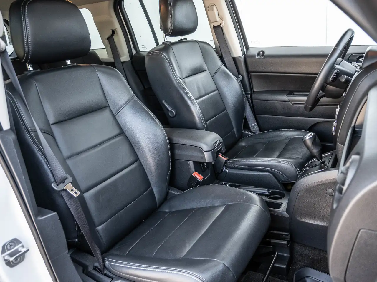 Jeep Patriot photo Jeep Patriot