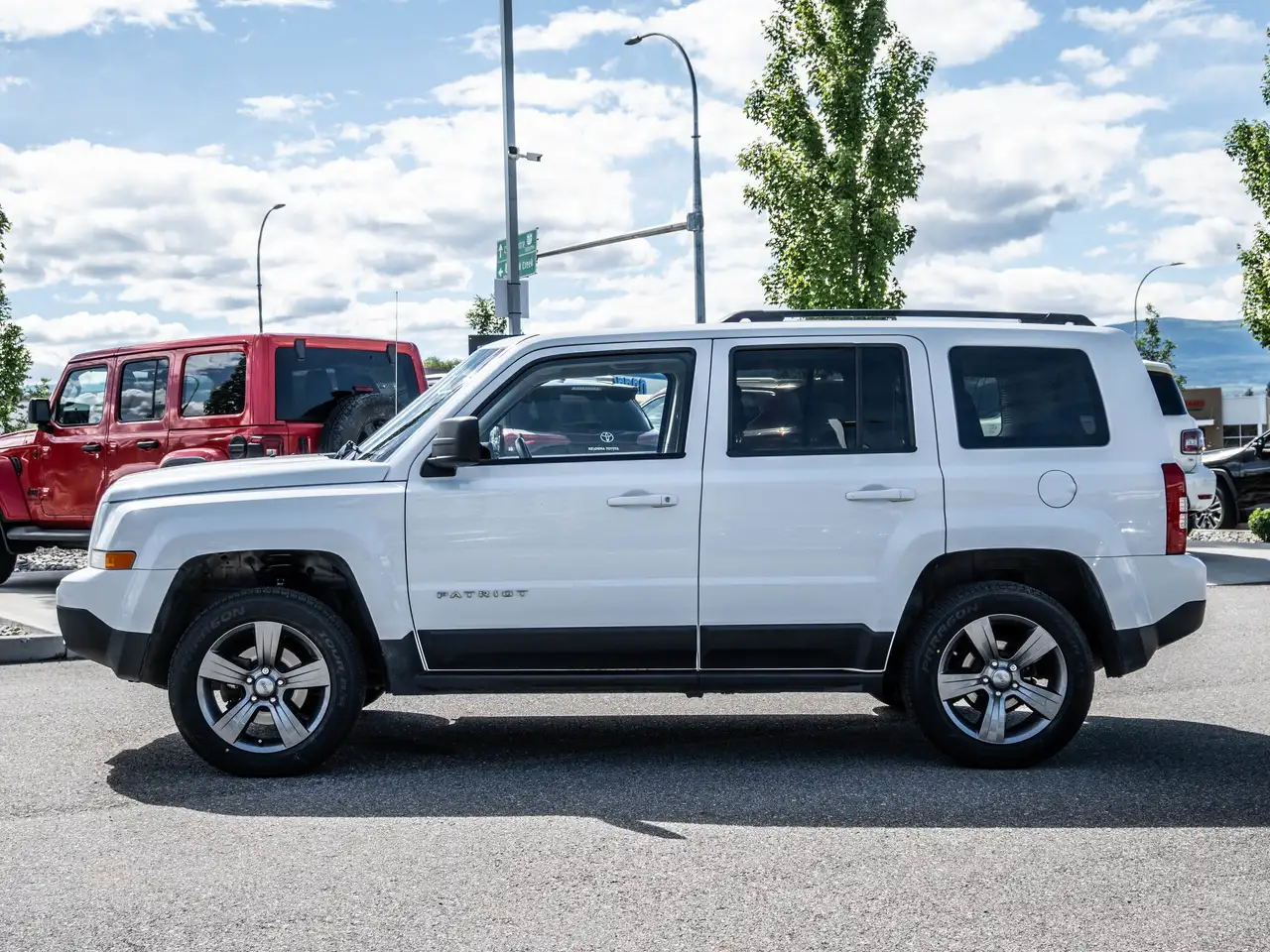 Jeep Patriot photo Jeep Patriot