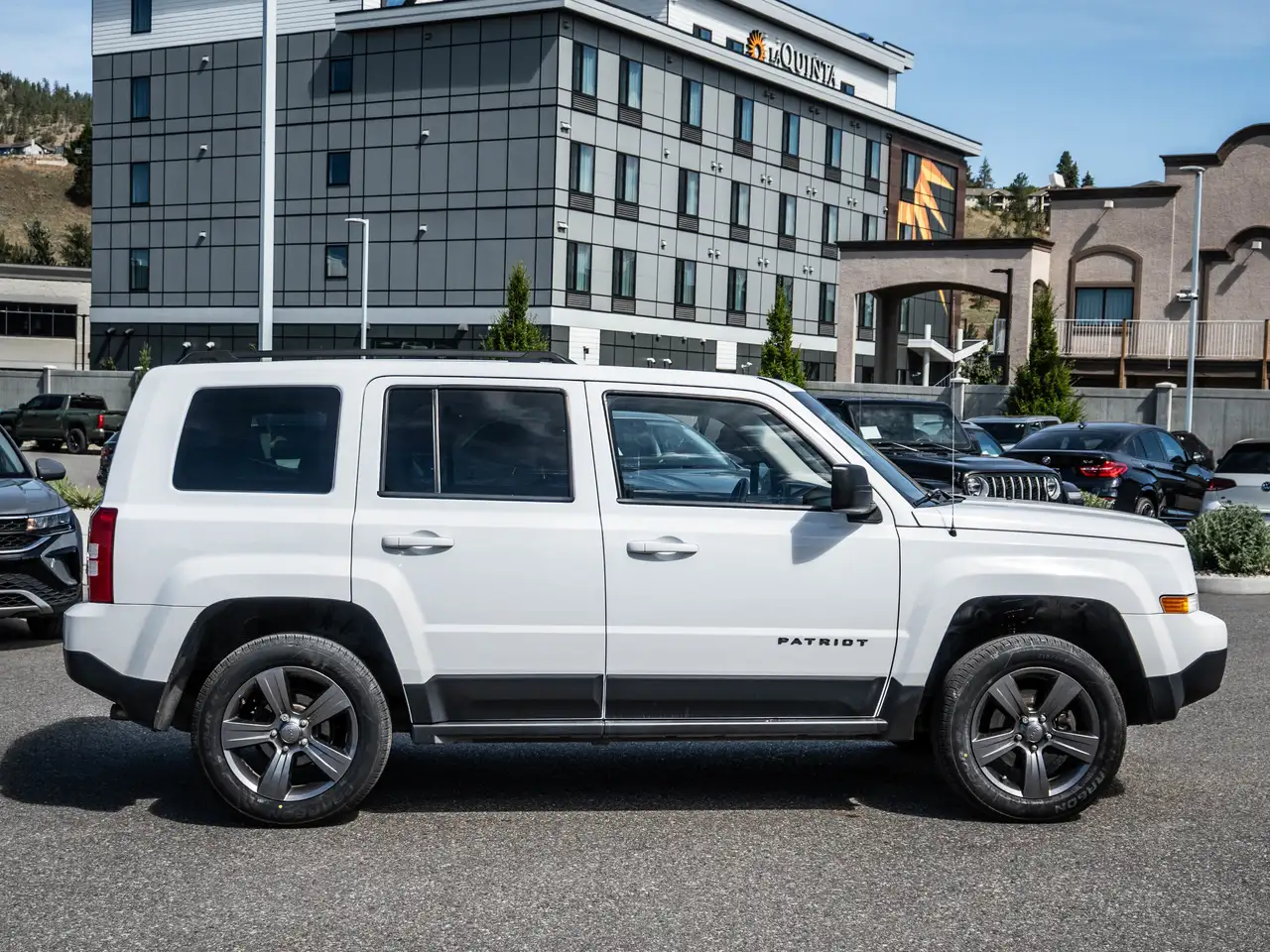 Jeep Patriot photo Jeep Patriot