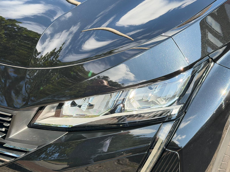 Peugeot 408 1.2 Hybrid 136 e-DCS6 Allure — photo 8
