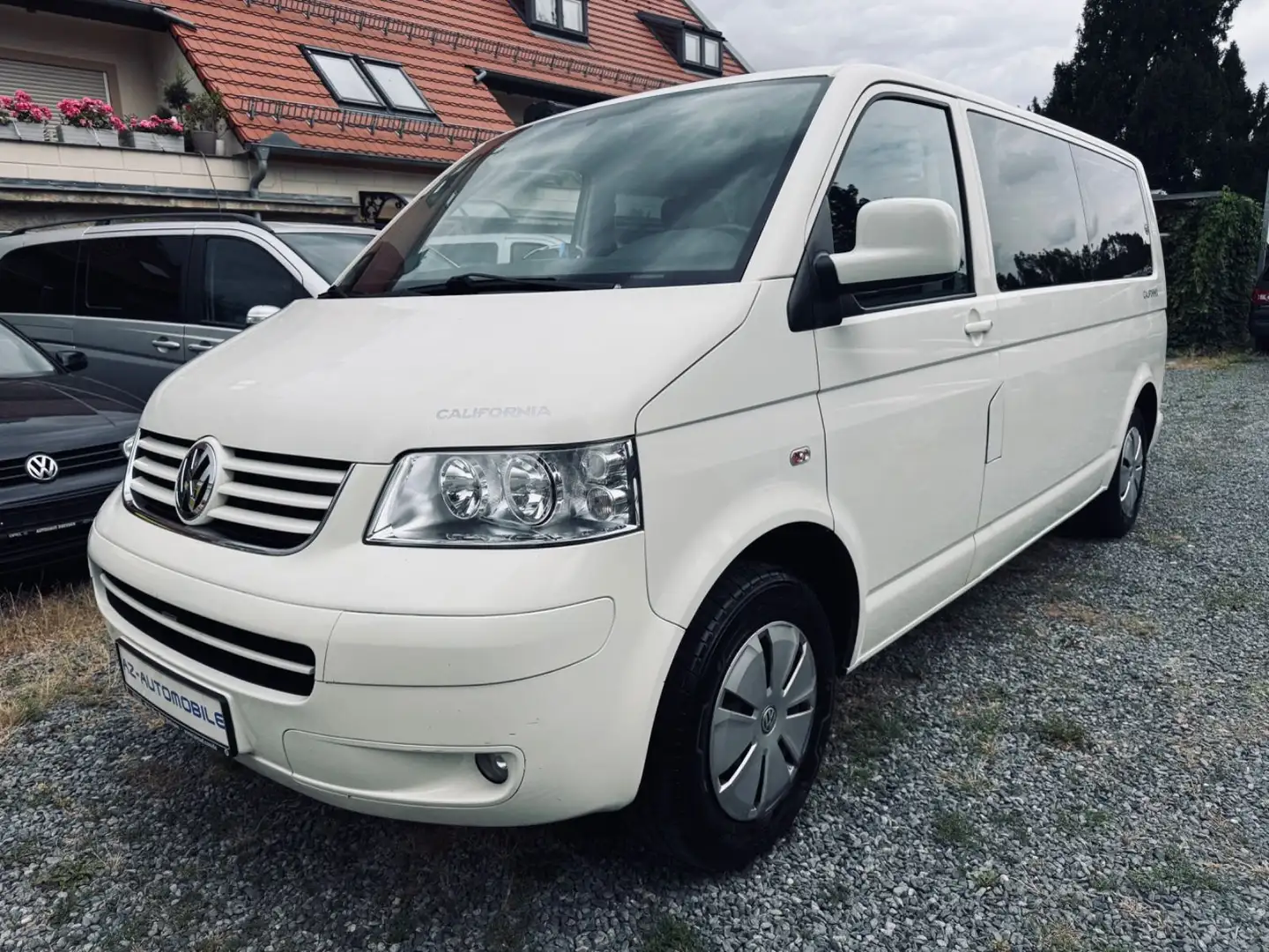Volkswagen T5 Multivan Umbau, lang, 1.9 TDI, Camping Weiß - 2