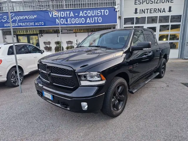 Dodge RAM 1500 BLAK EDITION TRUCK NO IVA !!!