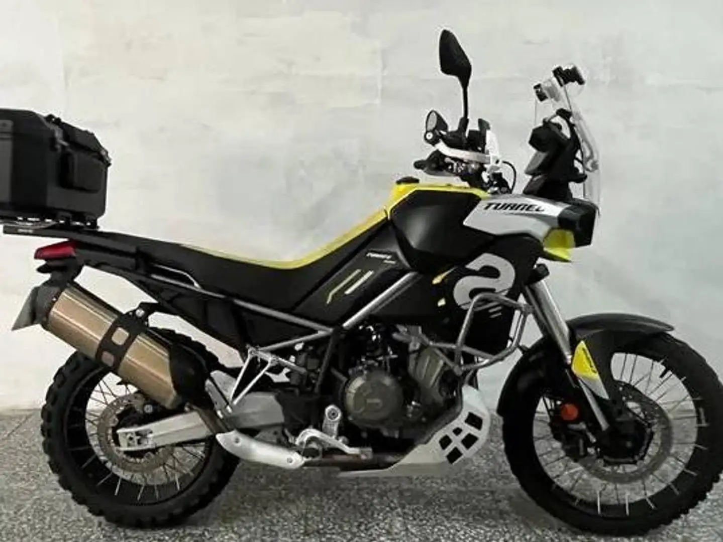 Aprilia Tuareg 660 Amarillo - 2