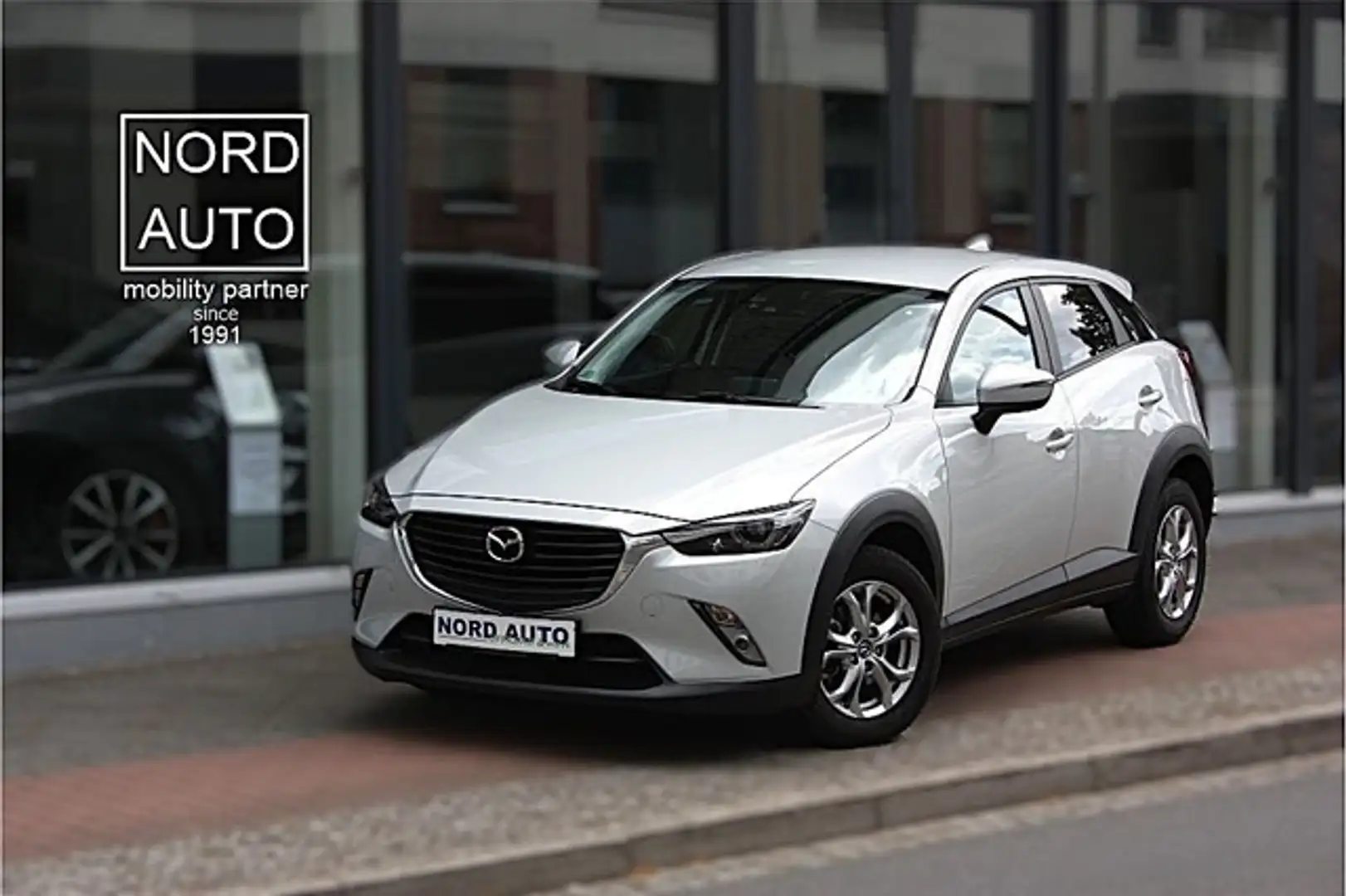 Mazda CX-3 2.0 Autom. Exclusiv-Line Rentner Erstbesitz Weiß - 1