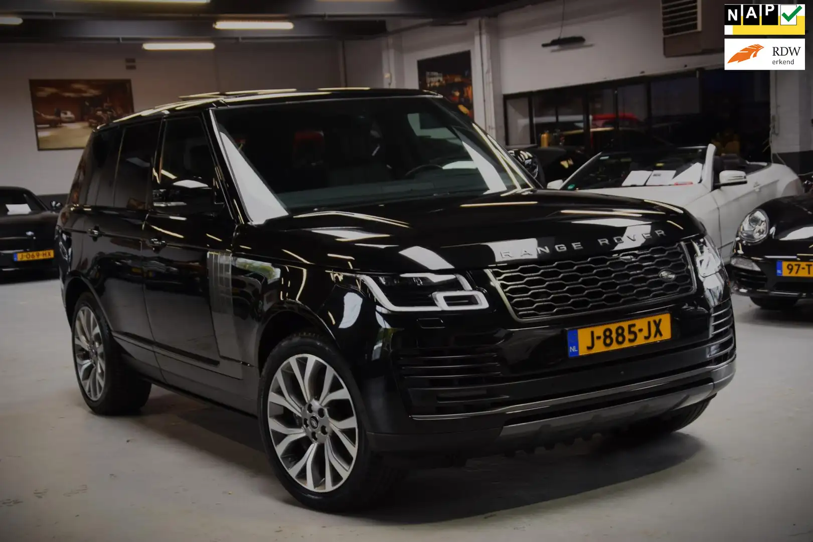 Land Rover Range Rover 2.0 P400e Vogue Navi|Panoramadak|Org.NL|Ijskast|1e Zwart - 1