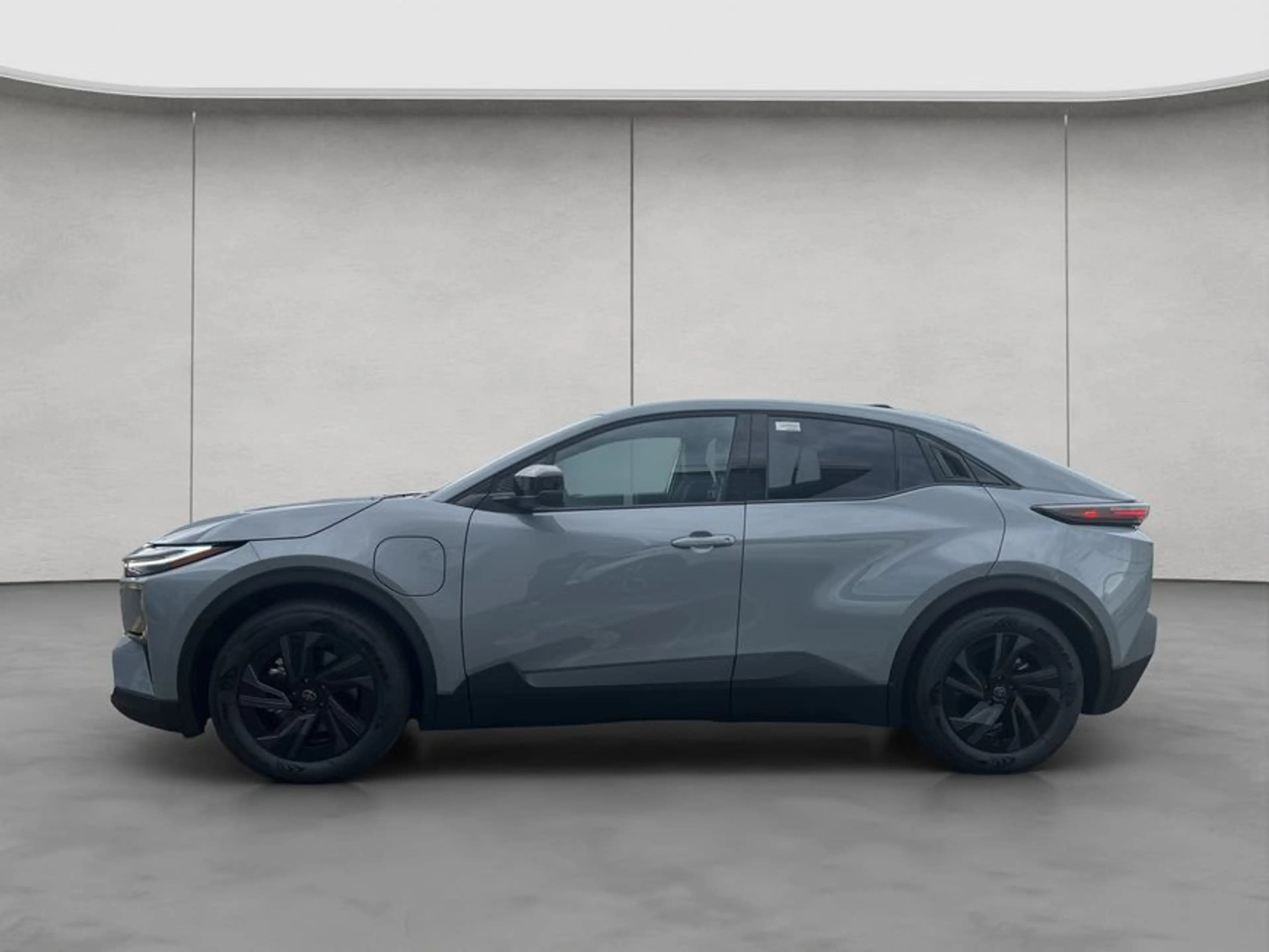 Toyota C-HR+ + 77kWh Teamplayer (Strom) — photo 2