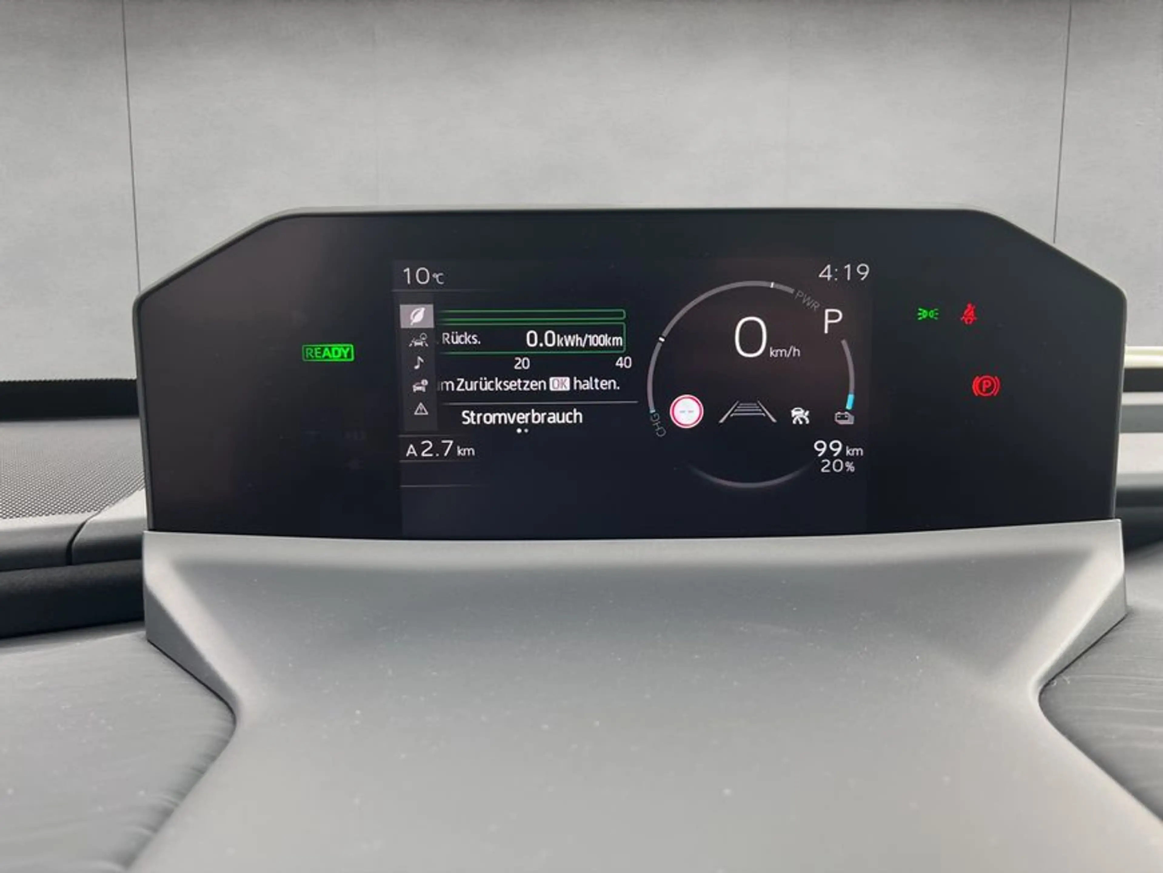 Toyota C-HR+ + 77kWh Teamplayer (Strom) — photo 13