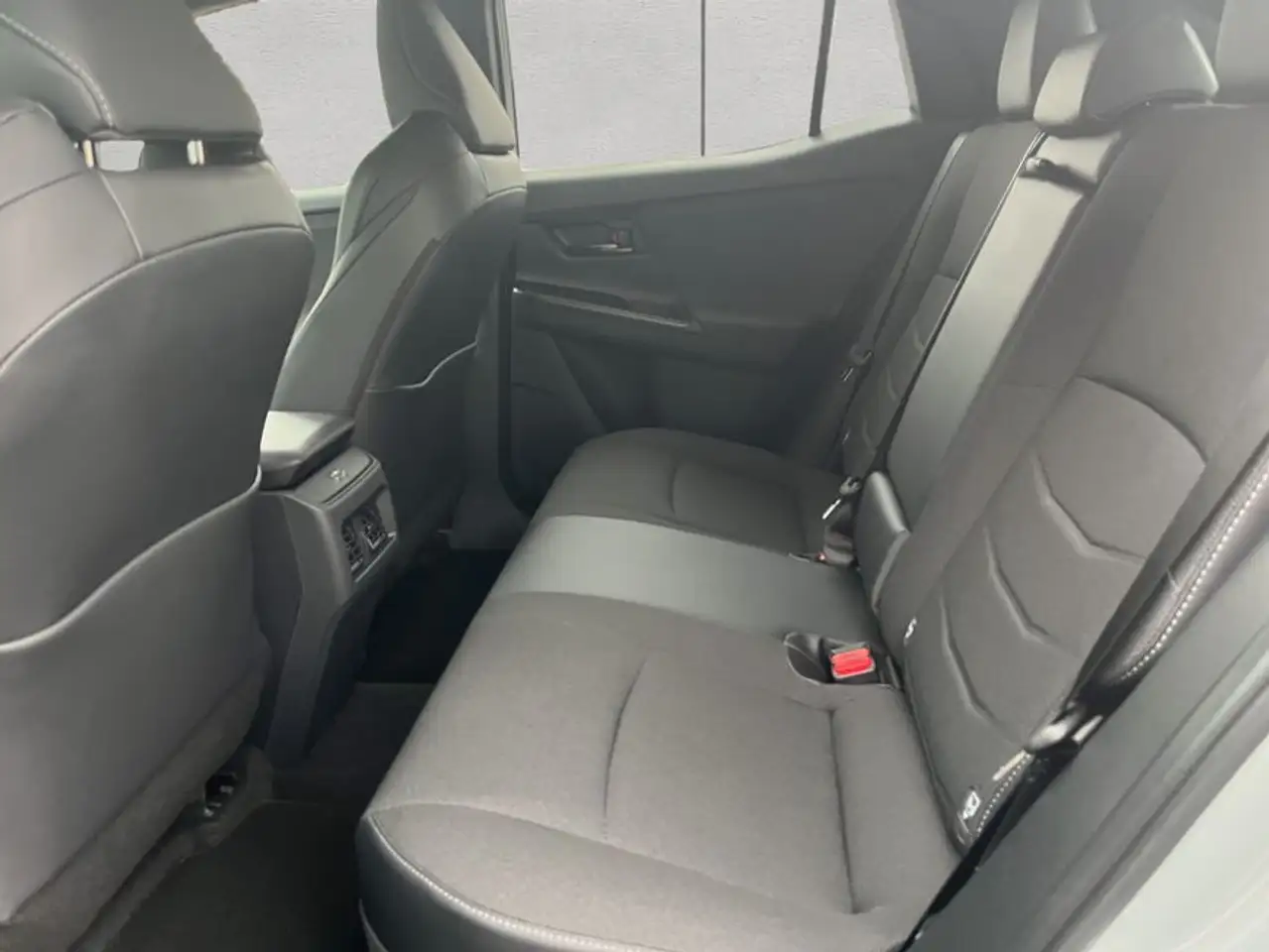 Toyota C-HR+ + 77kWh Teamplayer (Strom) 16