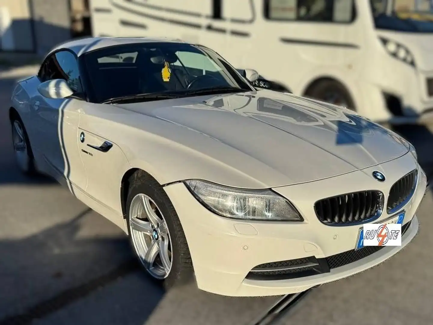 BMW Z4 sdrive18i Bianco - 2