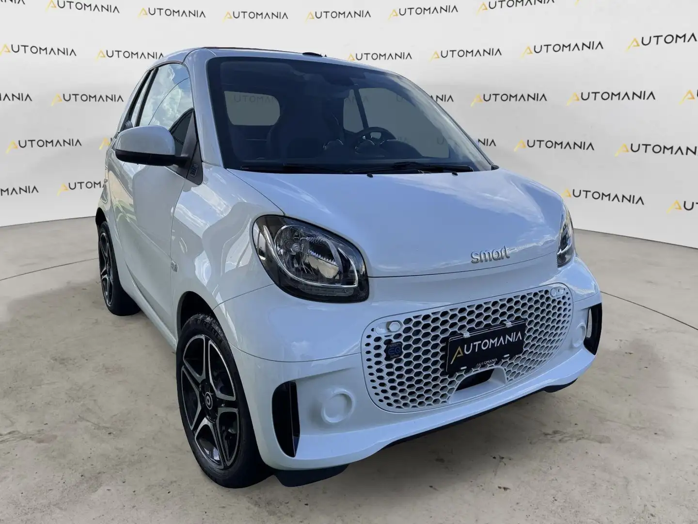 smart forTwo EQ cabrio Passion Bianco - 2