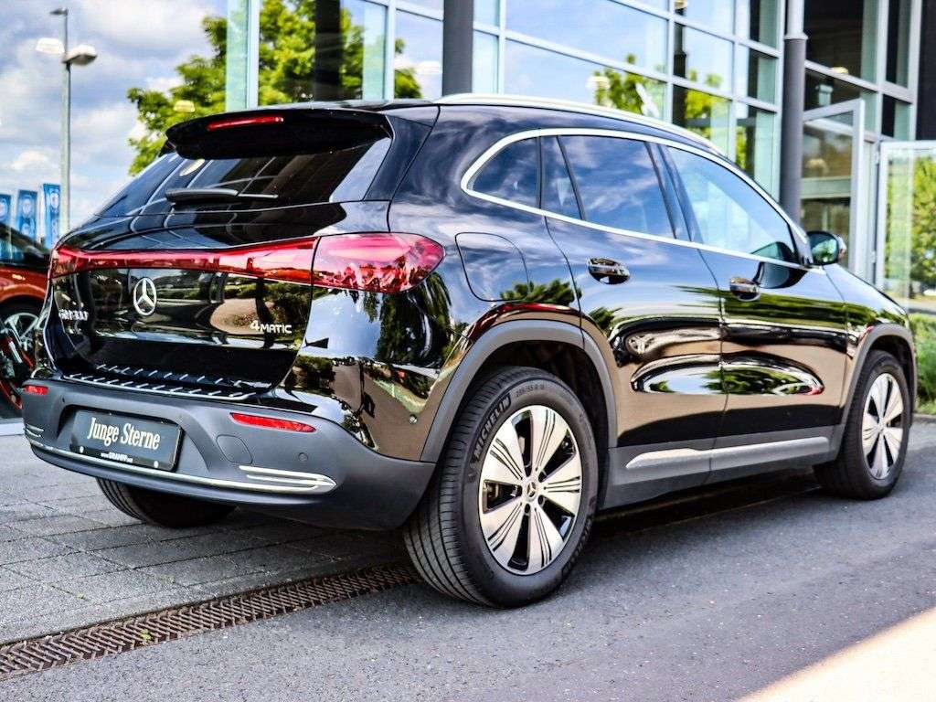 Mercedes-Benz EQA