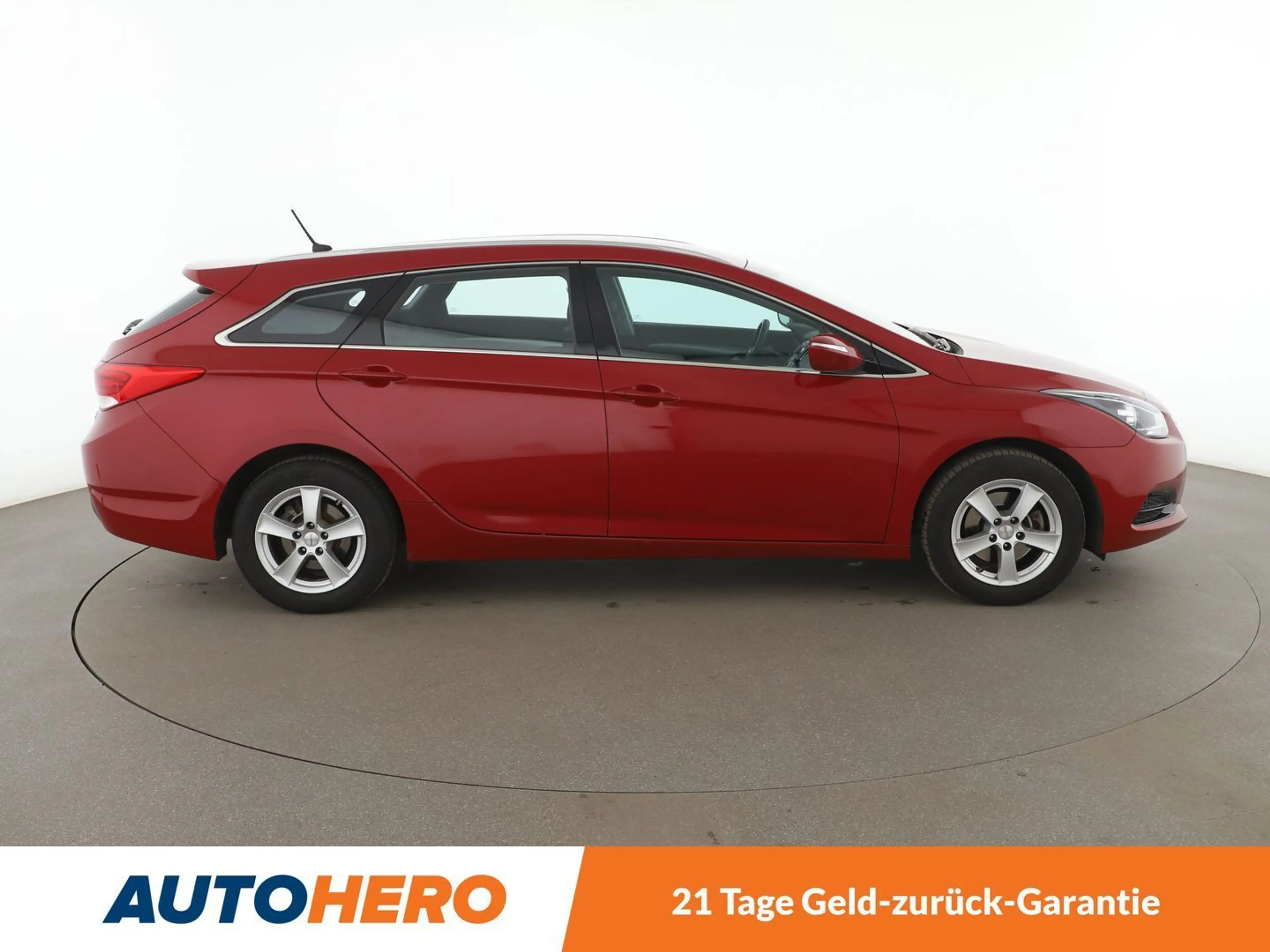 Hyundai i40 1.6 Classic Blue*PDC*KLIMA*GARANTIE* — photo 7