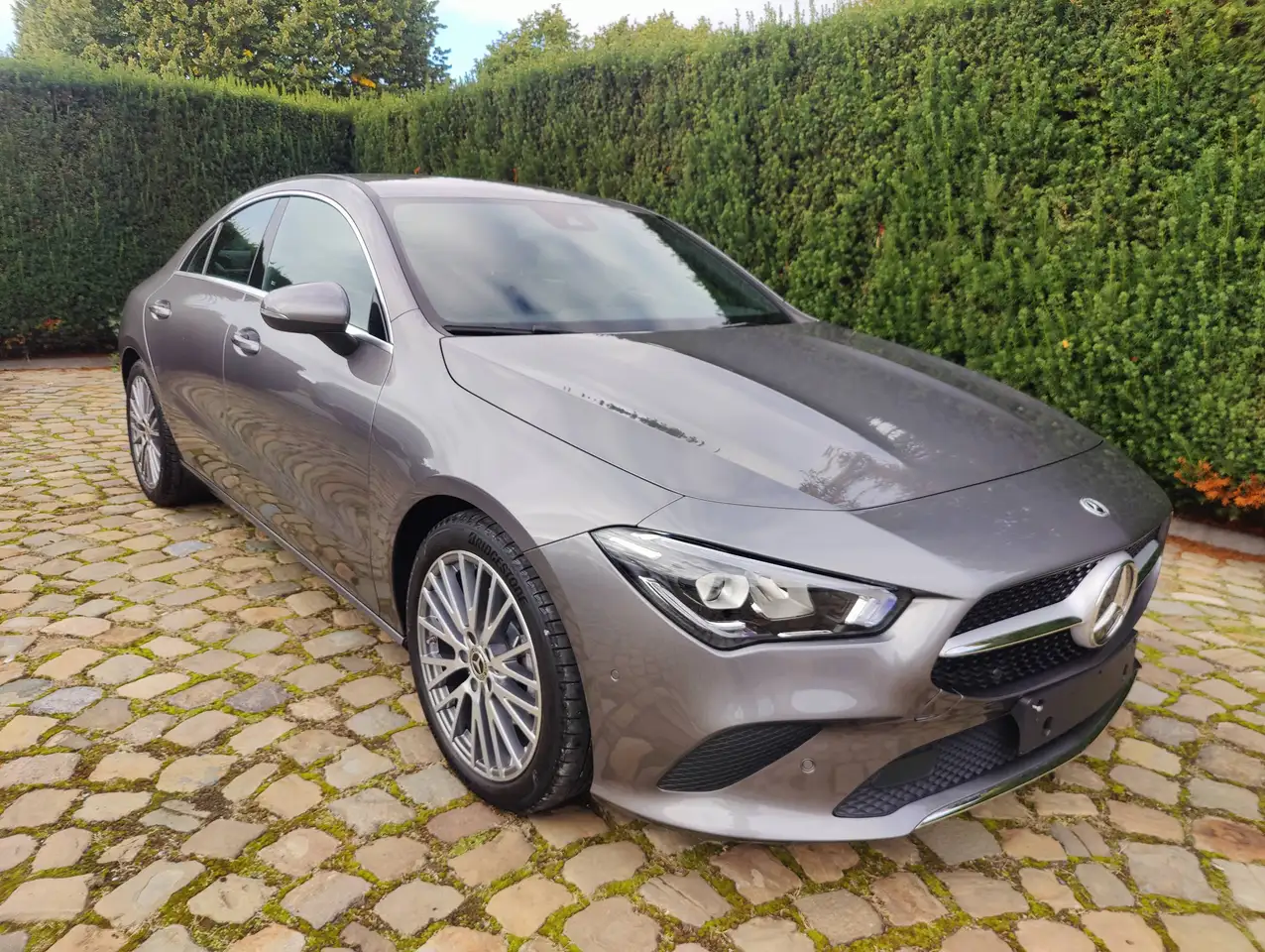 Mercedes-Benz CLA 200