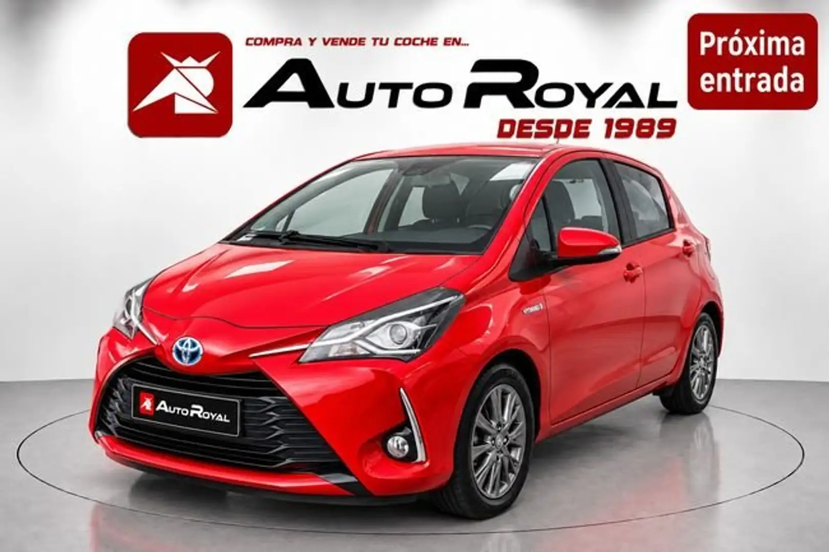 Toyota Yaris Hybrid 1.5 Active Rojo - 1
