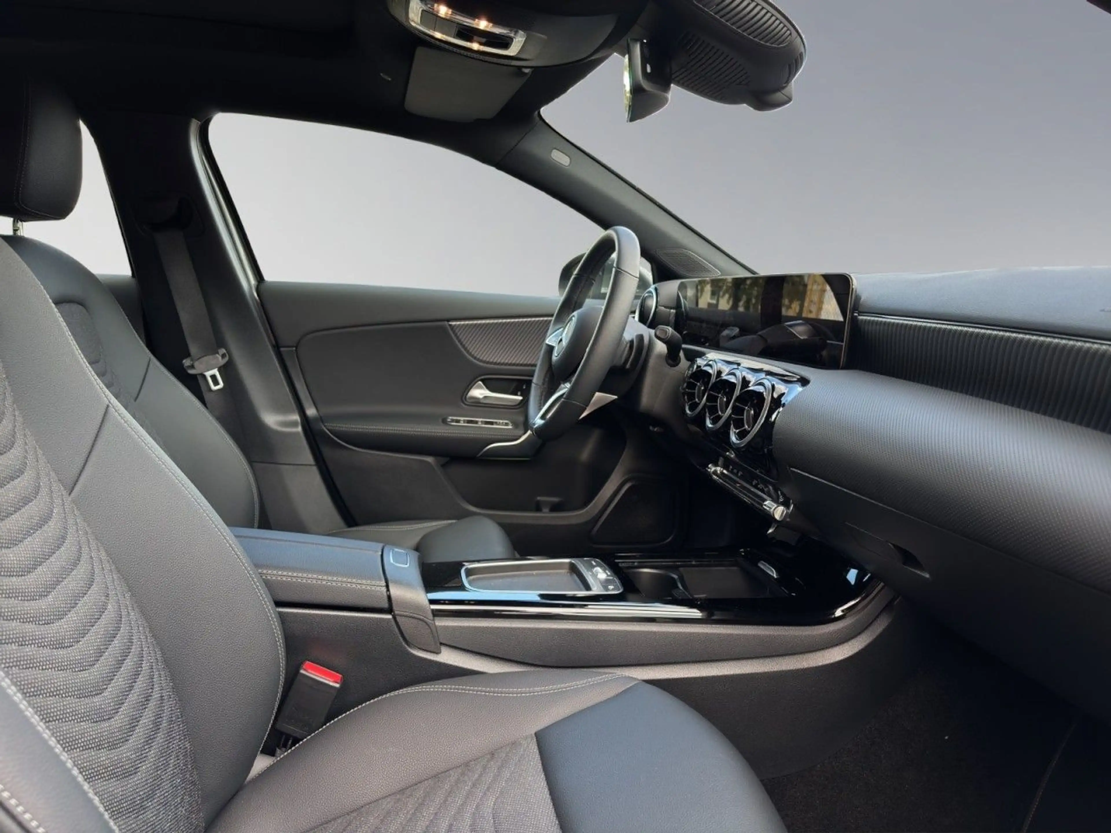Mercedes-Benz A 180 A Klasse  Progressive — photo 15