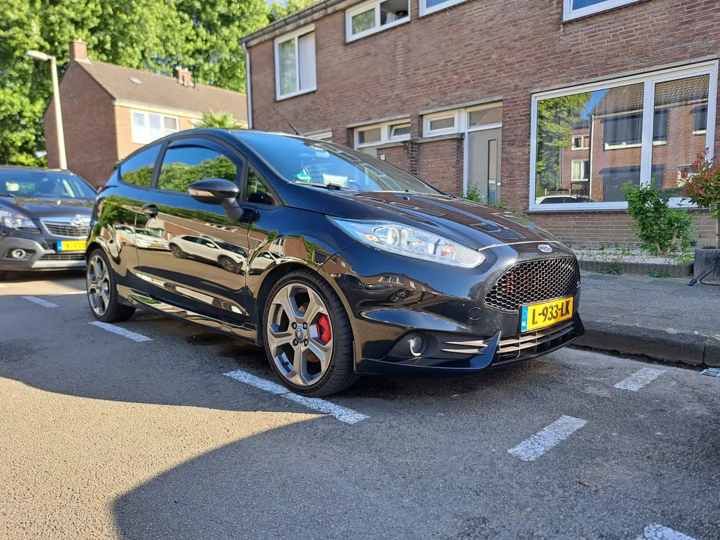 Ford Fiesta Fiesta 1.6 ST2 Zwart - 1