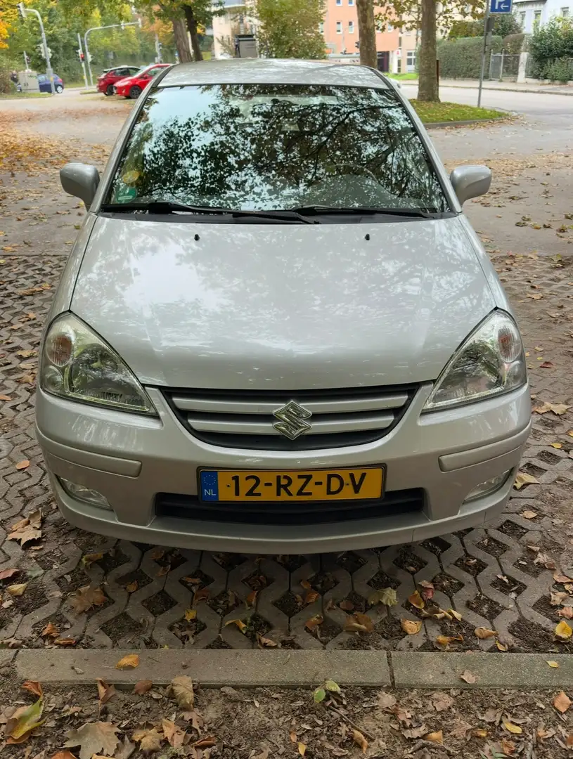 Suzuki Liana Liana 1.6 Exclusive Silber - 2