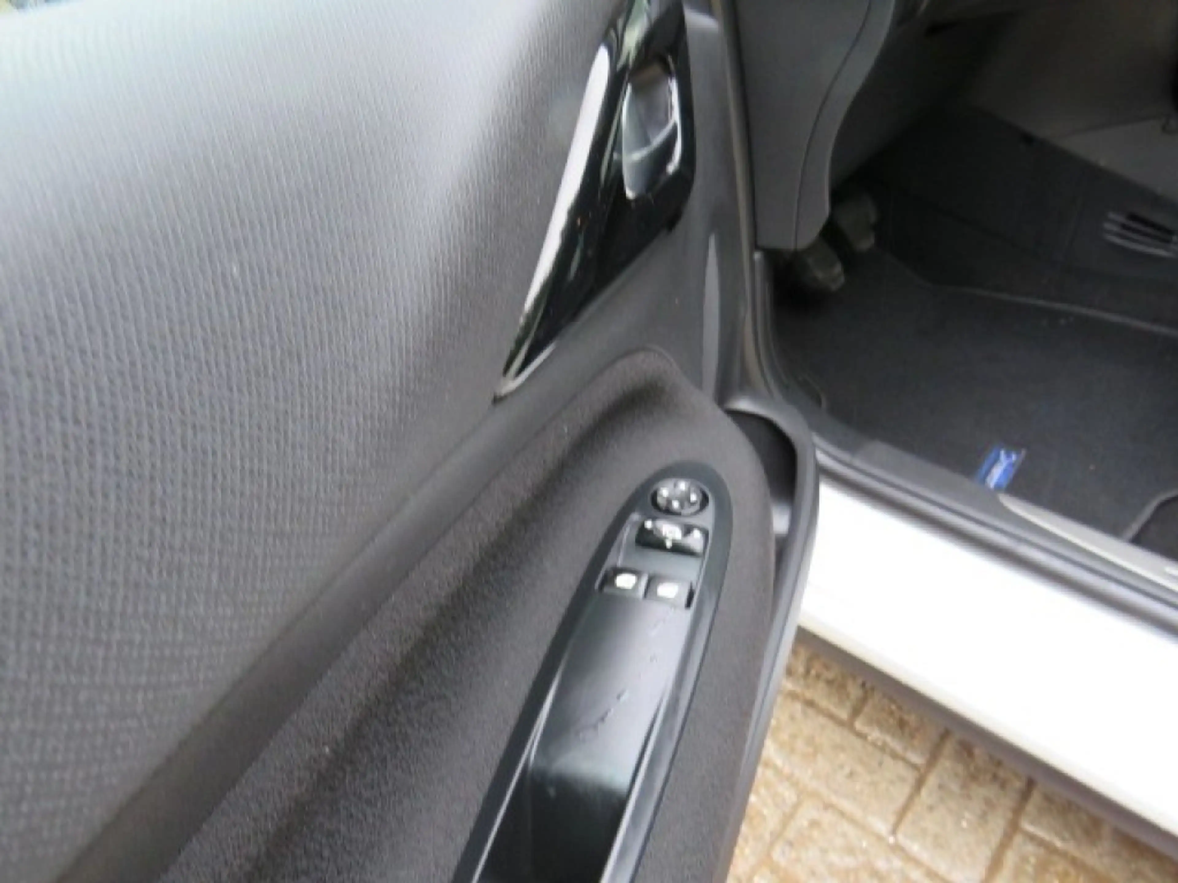 Citroen DS3 1.2 PURETECH SO CHIC — photo 10