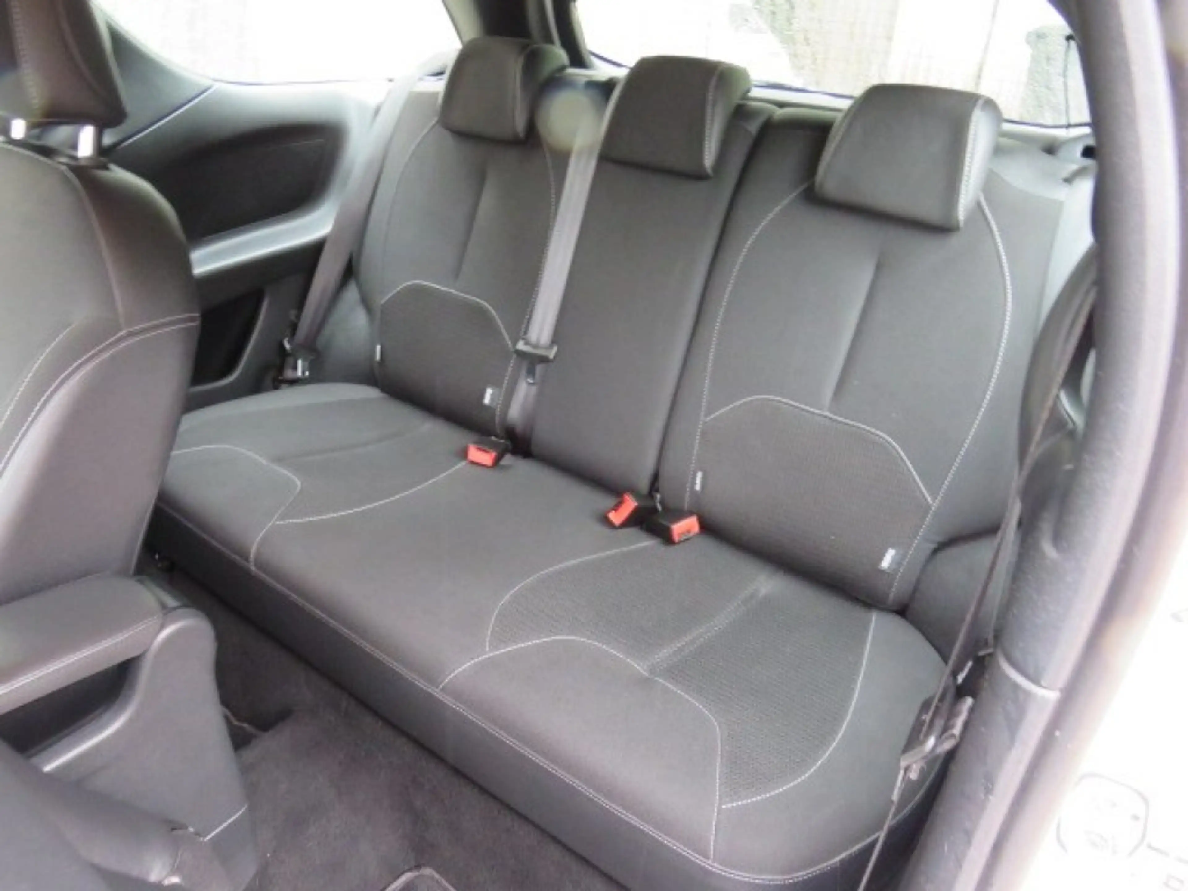 Citroen DS3 1.2 PURETECH SO CHIC — photo 14