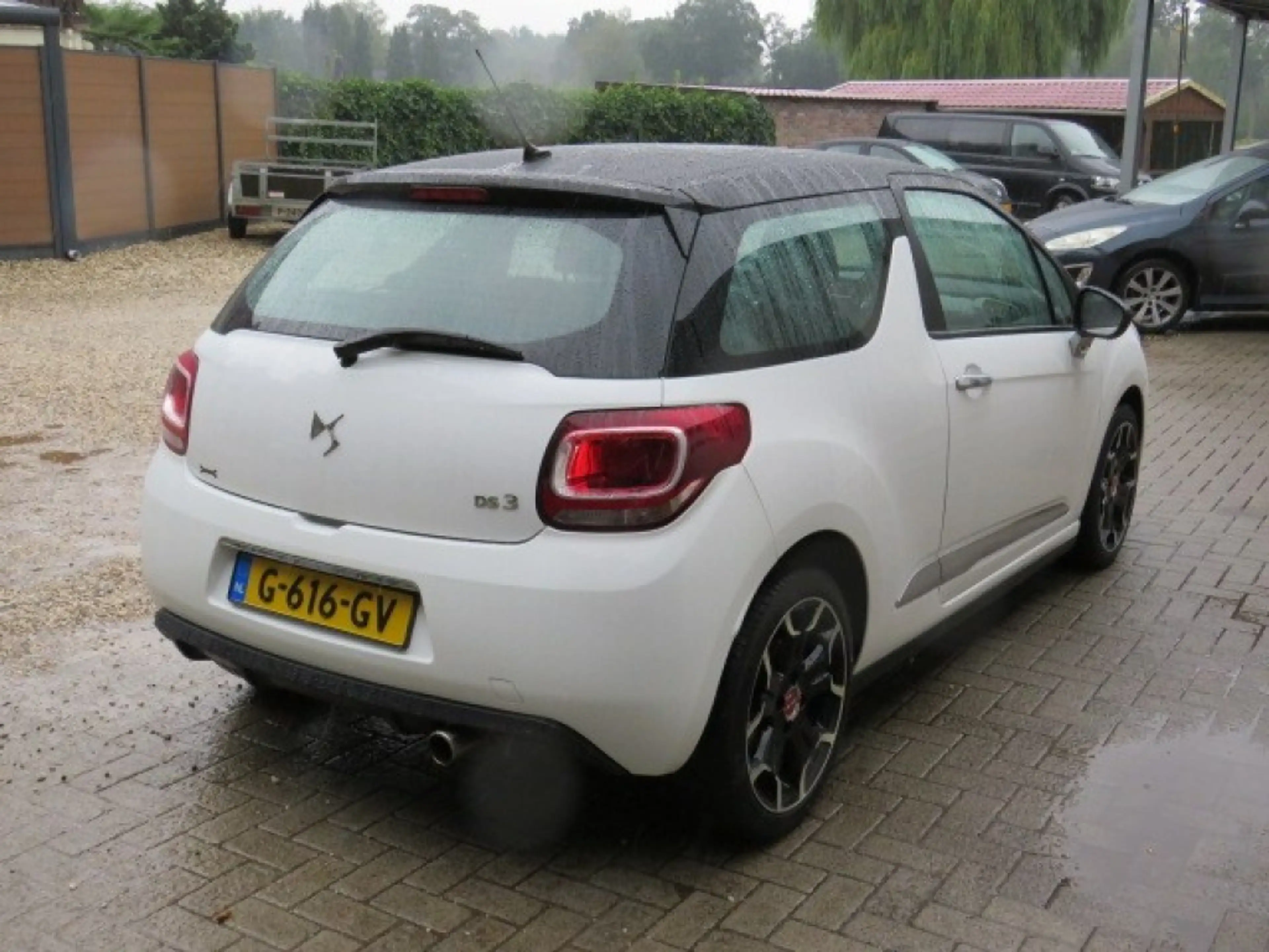 Citroen DS3 1.2 PURETECH SO CHIC — photo 6