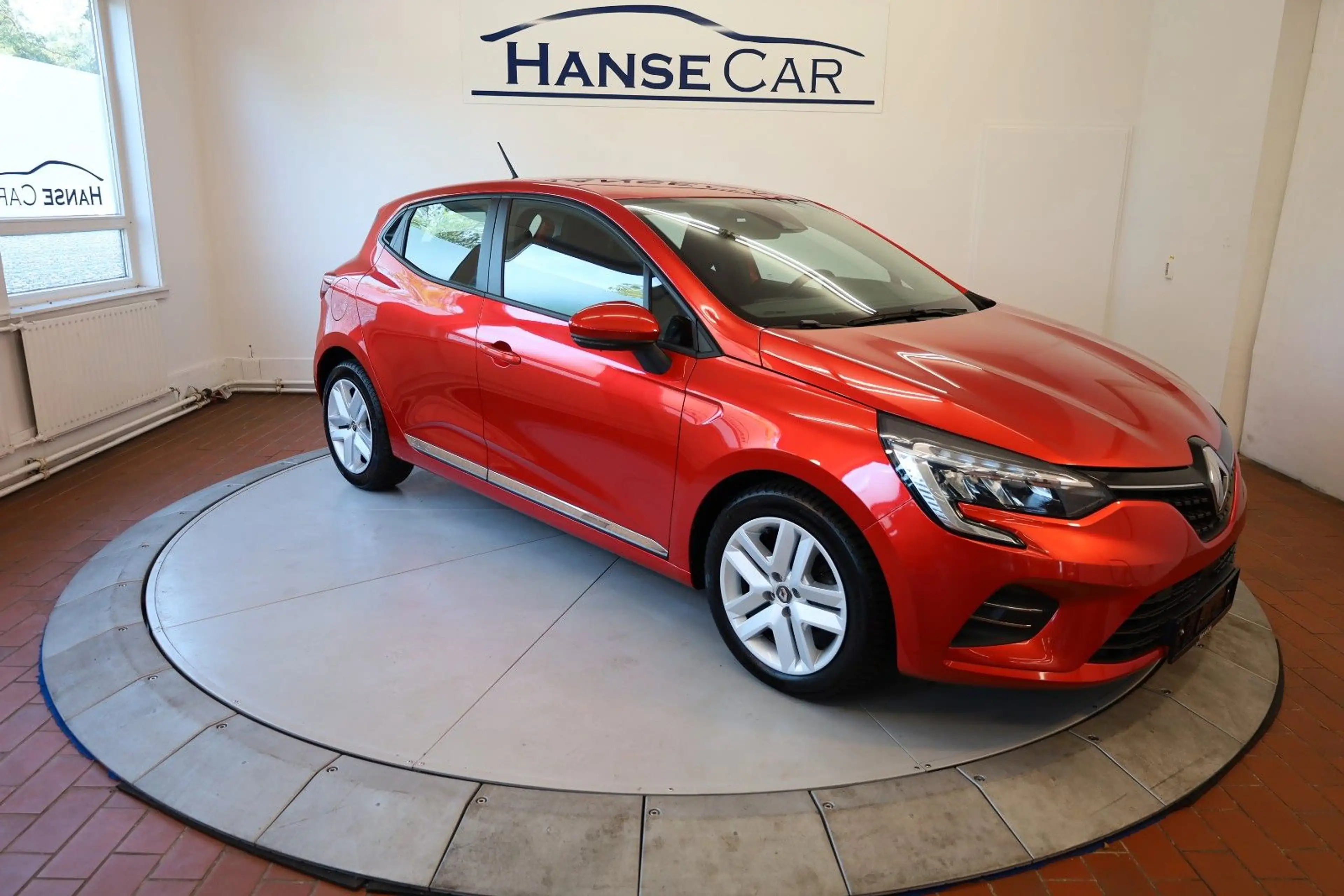 Renault Clio TCe 90 Equilibre / Voll-LED /  Garantie ! — photo 2