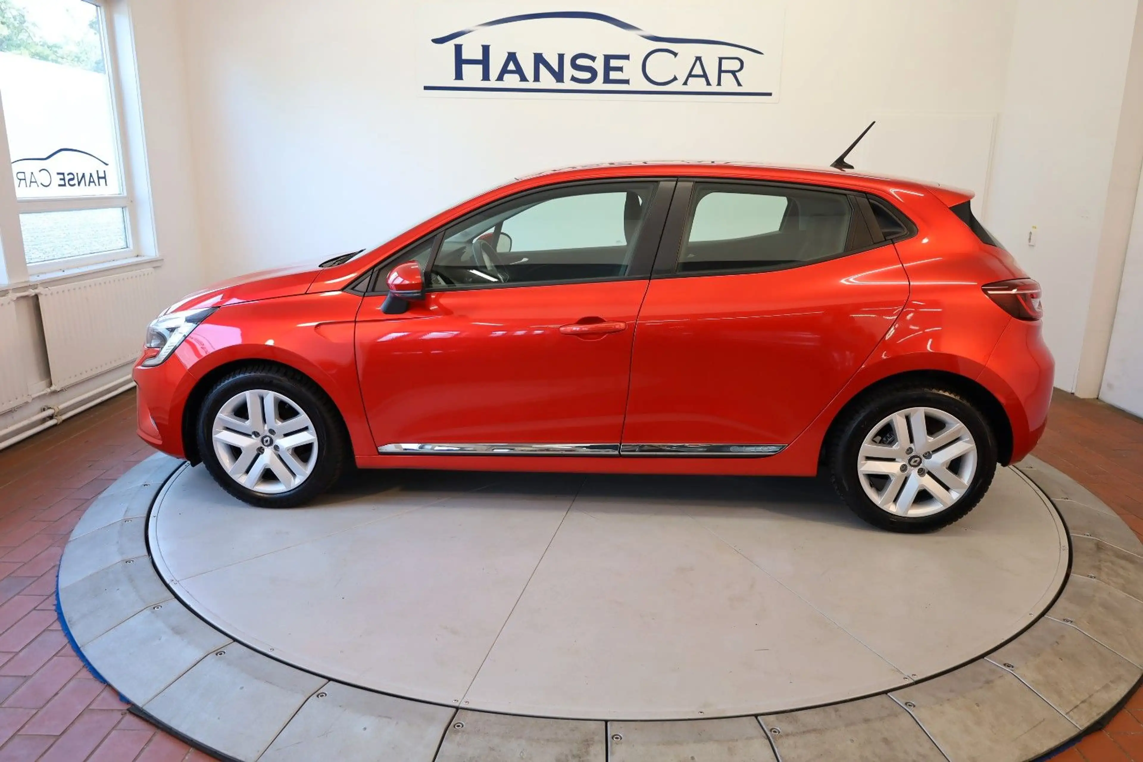 Renault Clio TCe 90 Equilibre / Voll-LED /  Garantie ! — photo 4