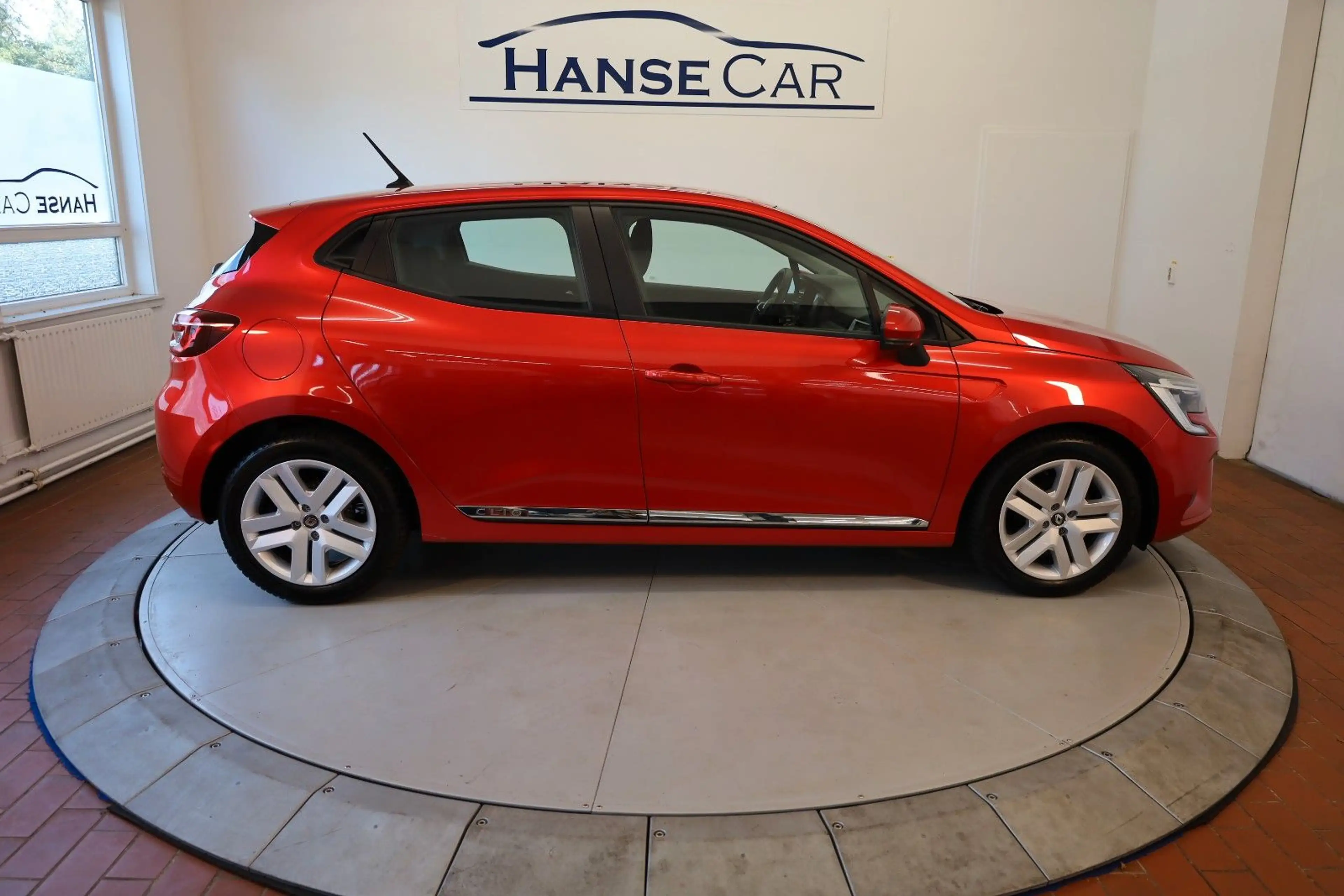 Renault Clio TCe 90 Equilibre / Voll-LED /  Garantie ! — photo 3