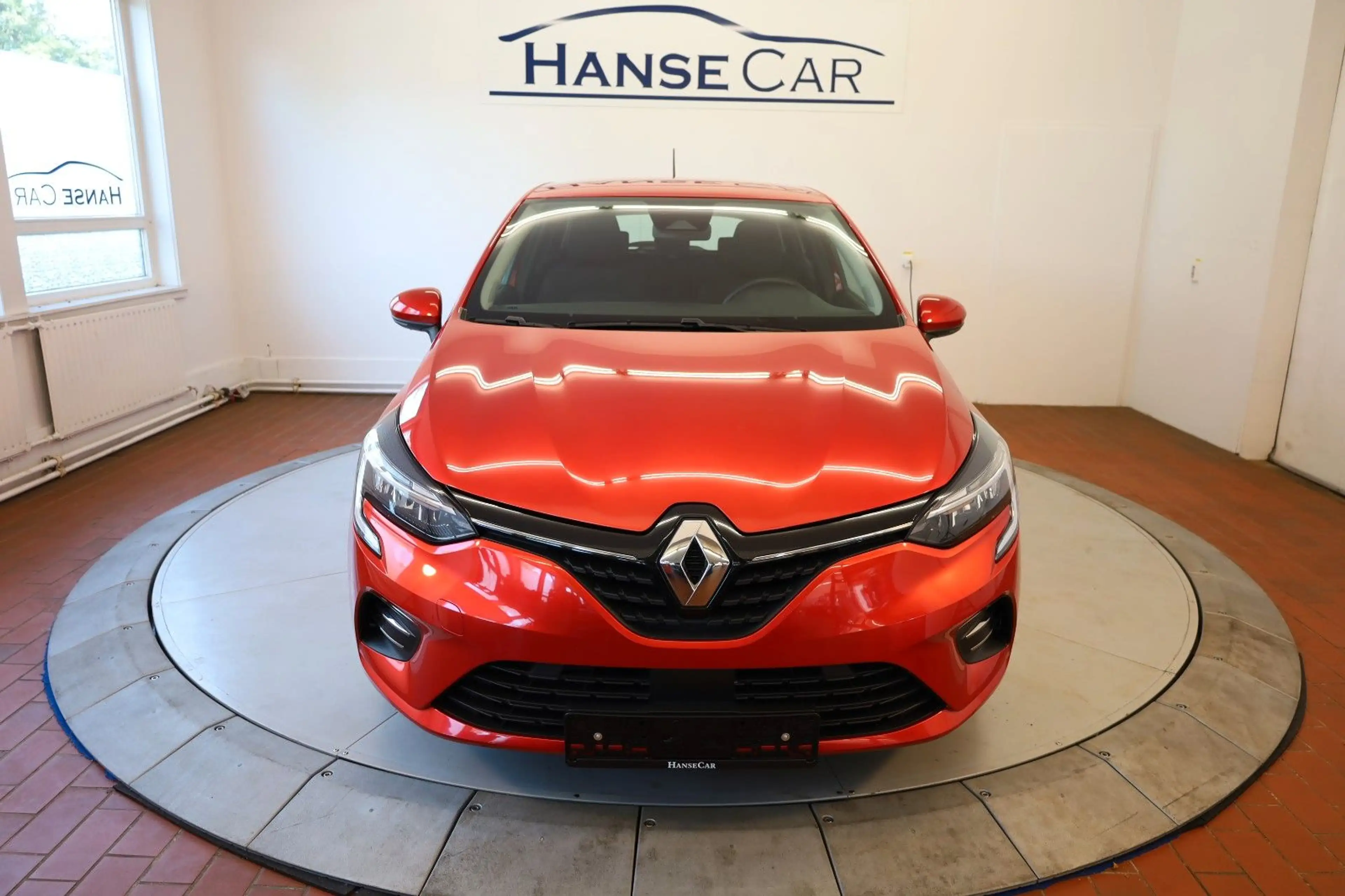 Renault Clio TCe 90 Equilibre / Voll-LED /  Garantie ! — photo 6