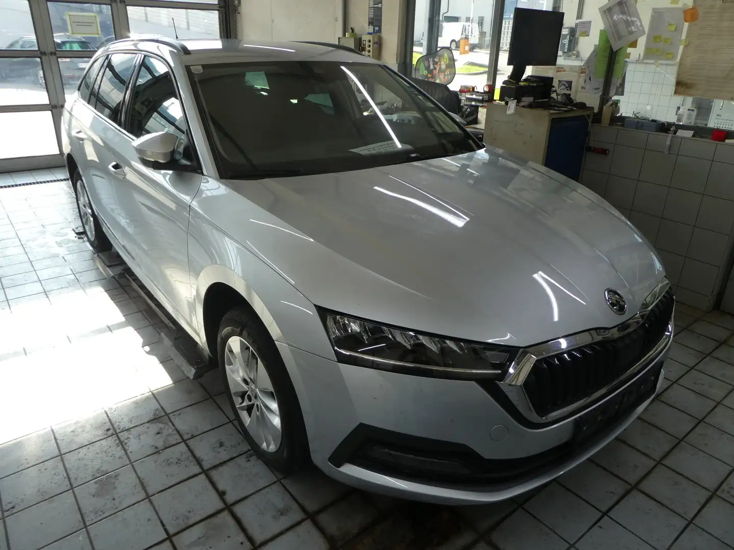 Volkswagen T-Cross Friends TSI Grau - 2