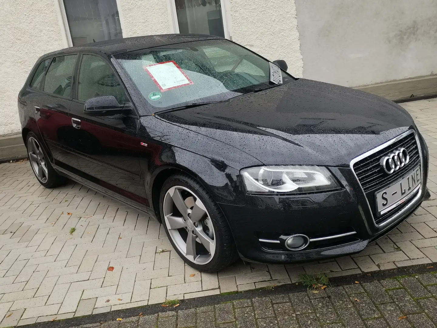 Audi A3 2.0 TFSI S-Line Automatik Top Ausstattung Mod.2013 Černá - 1