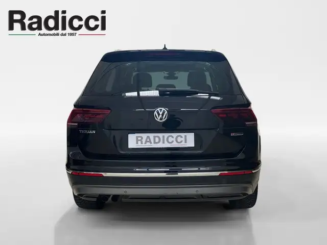 Volkswagen Tiguan view 10