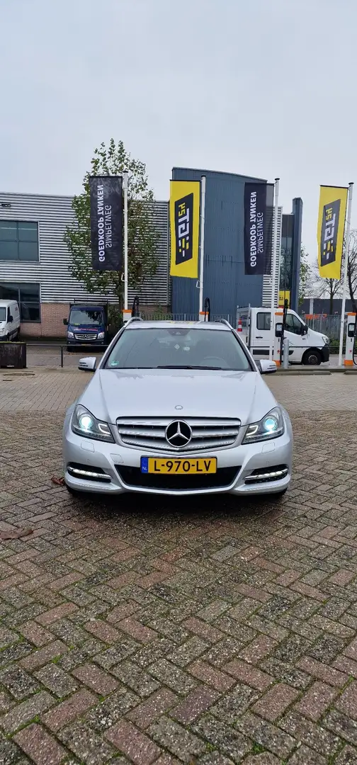 Mercedes-Benz 180 Mercedes-Benz c180 2012 - 1