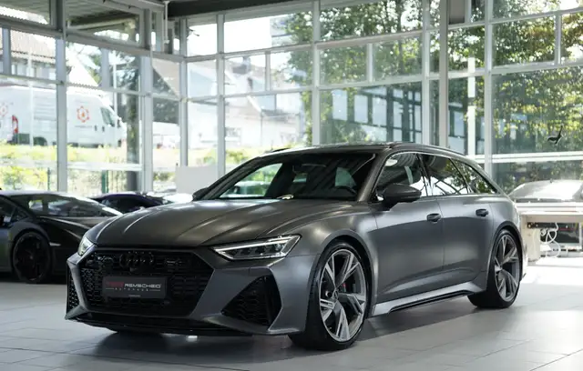 Audi RS6 view 5