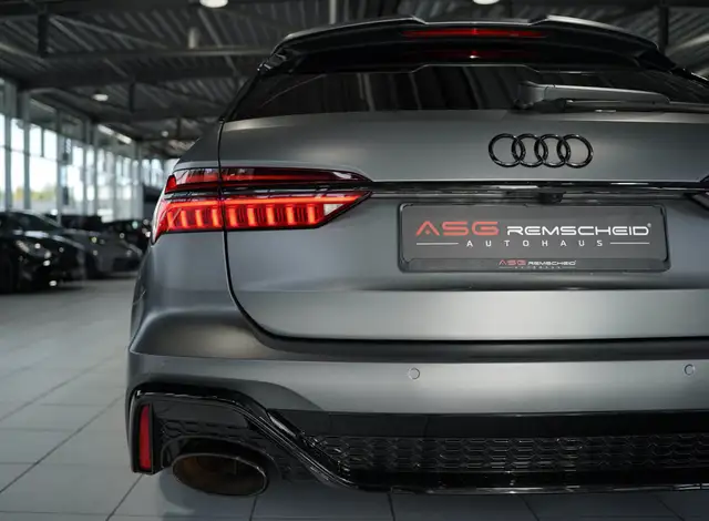 Audi RS6 view 15