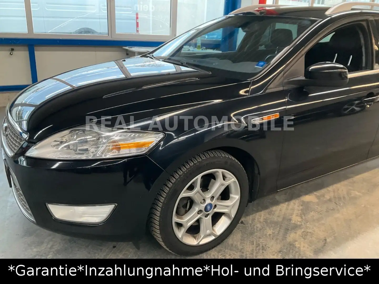Ford Mondeo Turnier Titanium X AUTOMATIK *HU 06-2027* Schwarz - 2