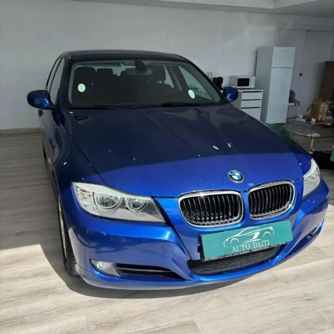 BMW 318 318dA Touring Azul - 1