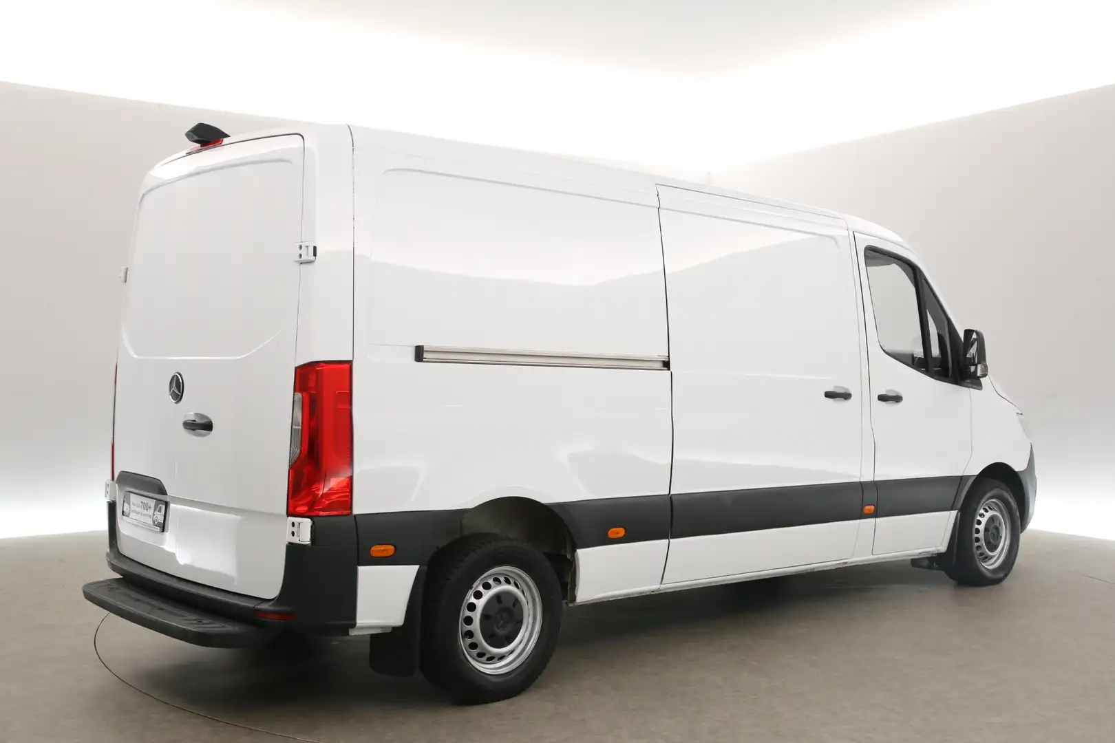 Mercedes-Benz Sprinter 314 2.2 CDI L2H1 143PK Automaat Airco Camera Carpl Wit - 2