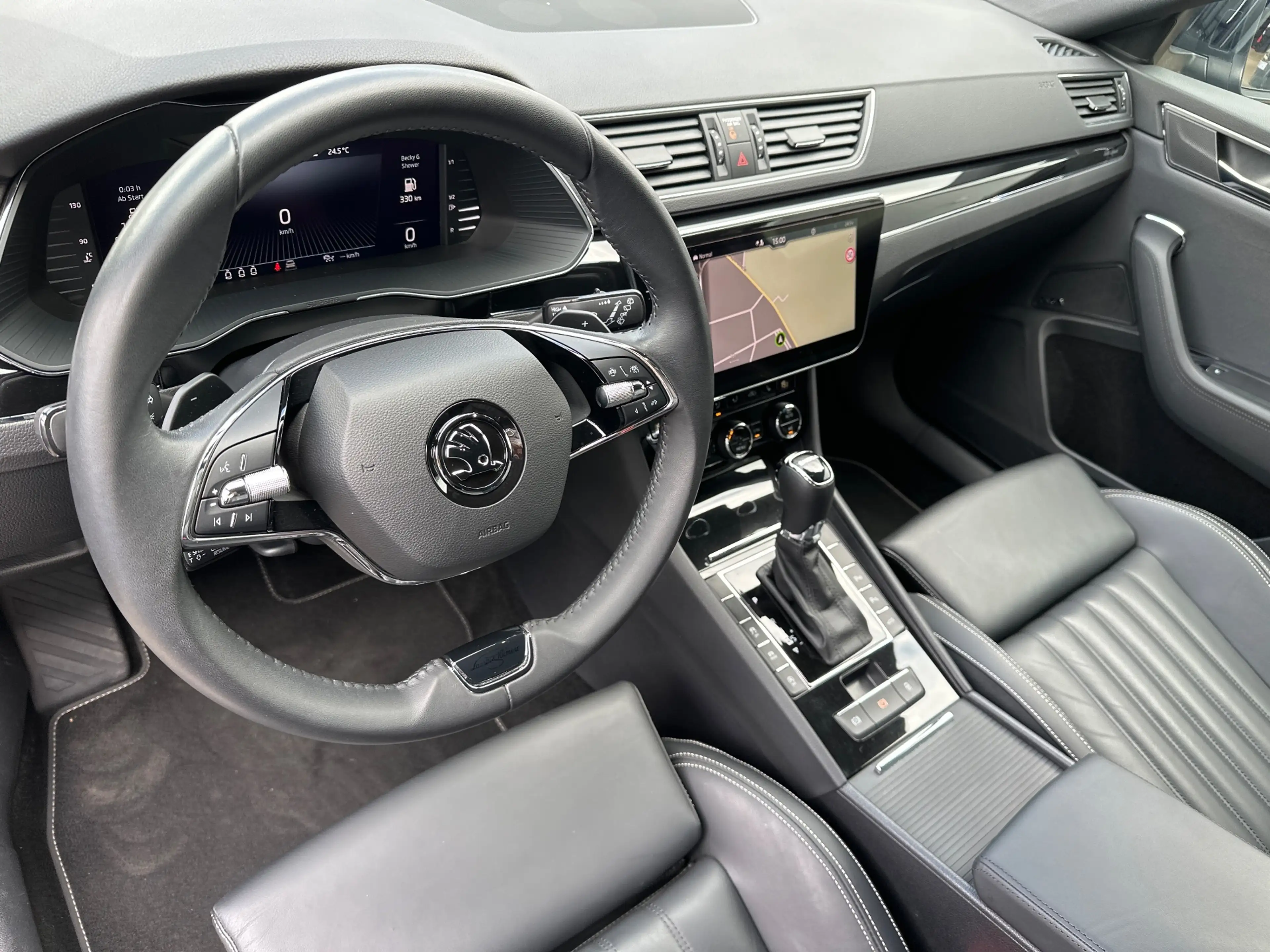 Skoda Superb Combi 2.0 TDI DSG L&K 4x4 NAV+LED+AHK+KAM+VCOCK — photo 10