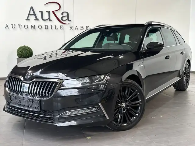 Skoda Superb view 2