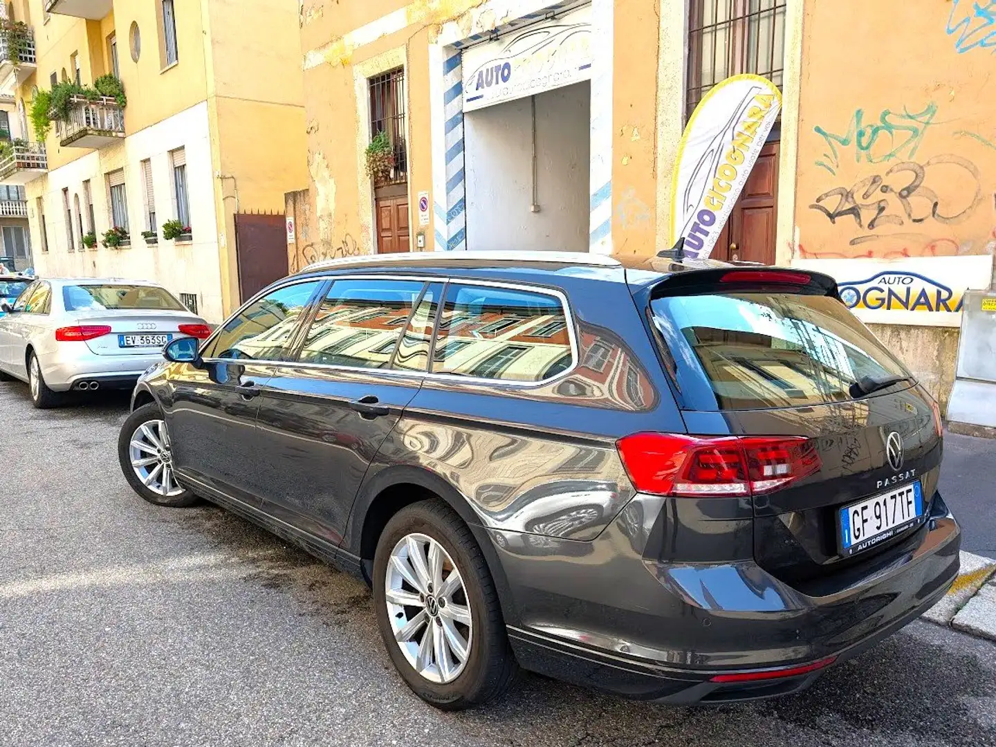 Volkswagen Passat Variant 2.0 tdi Business dsg UNICO PROPRIETARIO Grau - 2