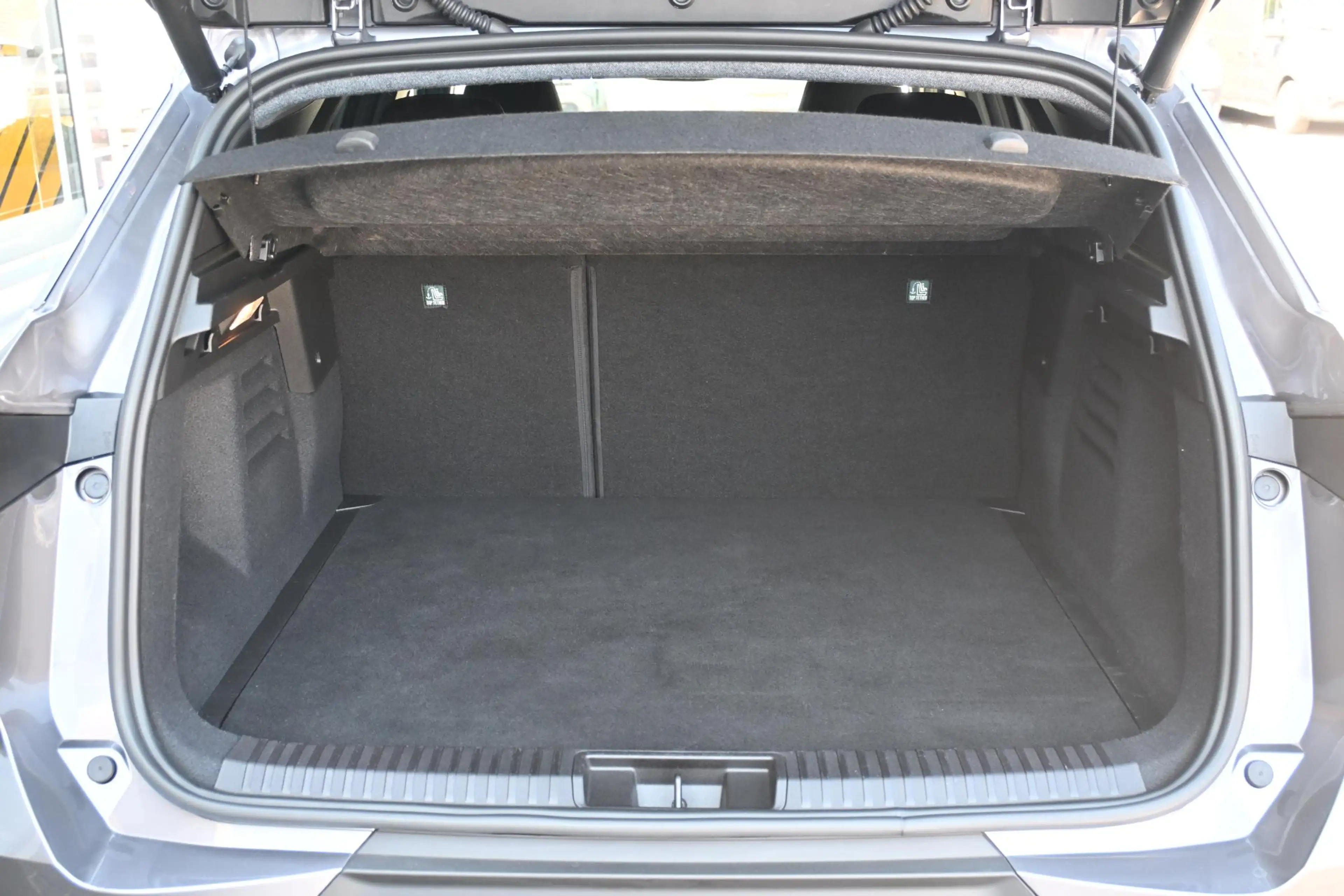 Renault Symbioz E-Tech full hybrid 145 iconic | STUUR/STOELVERWARM — photo 13