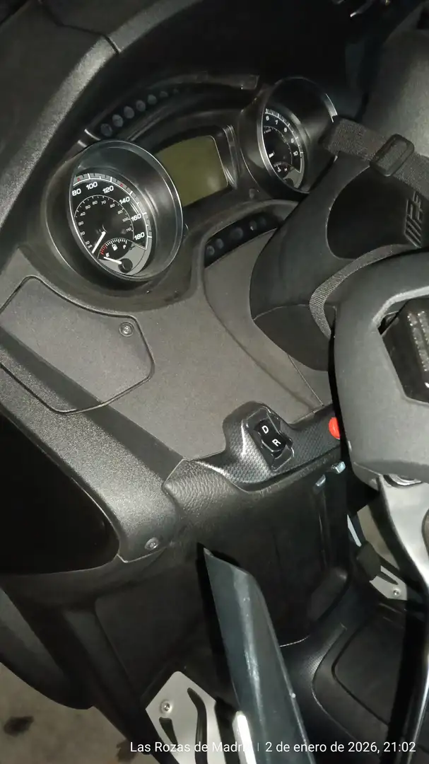 Piaggio MP3 500 Gris - 1