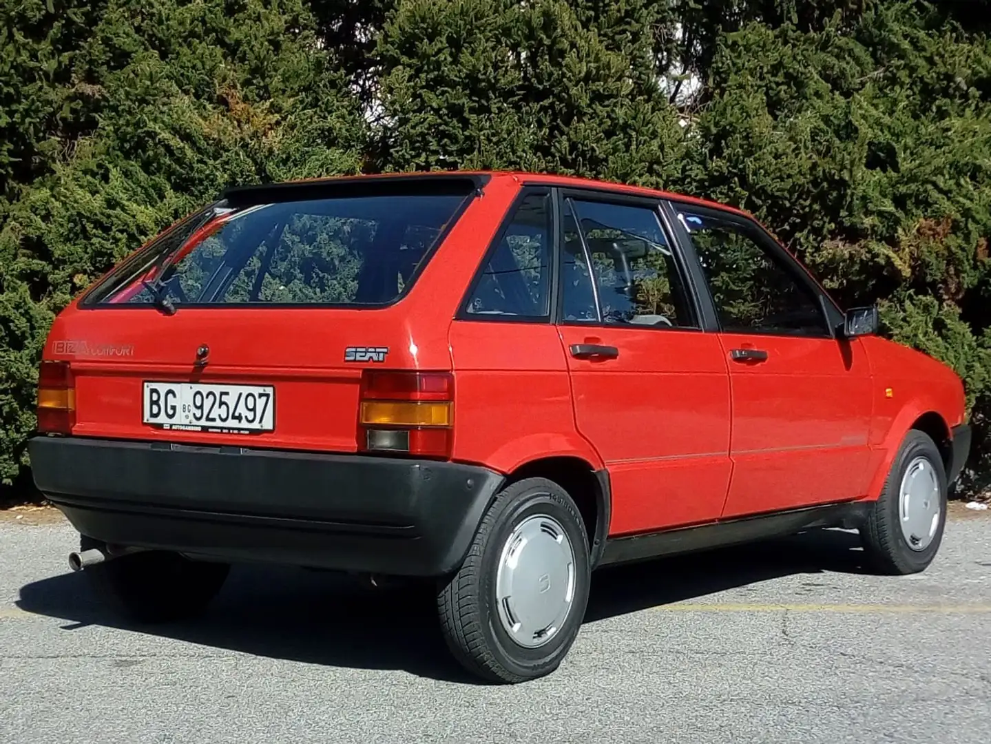 SEAT Ibiza Ibiza 5p 0.9 Junior Rouge - 2