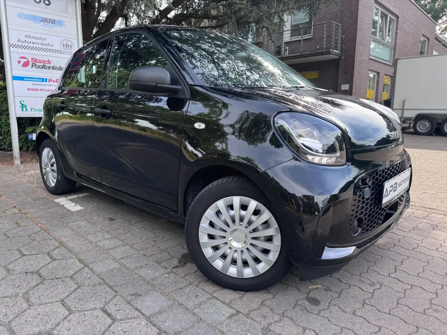 smart forFour EQ PLUS+AUDIO PAKET BATTERIEZER. 97% Negro - 1